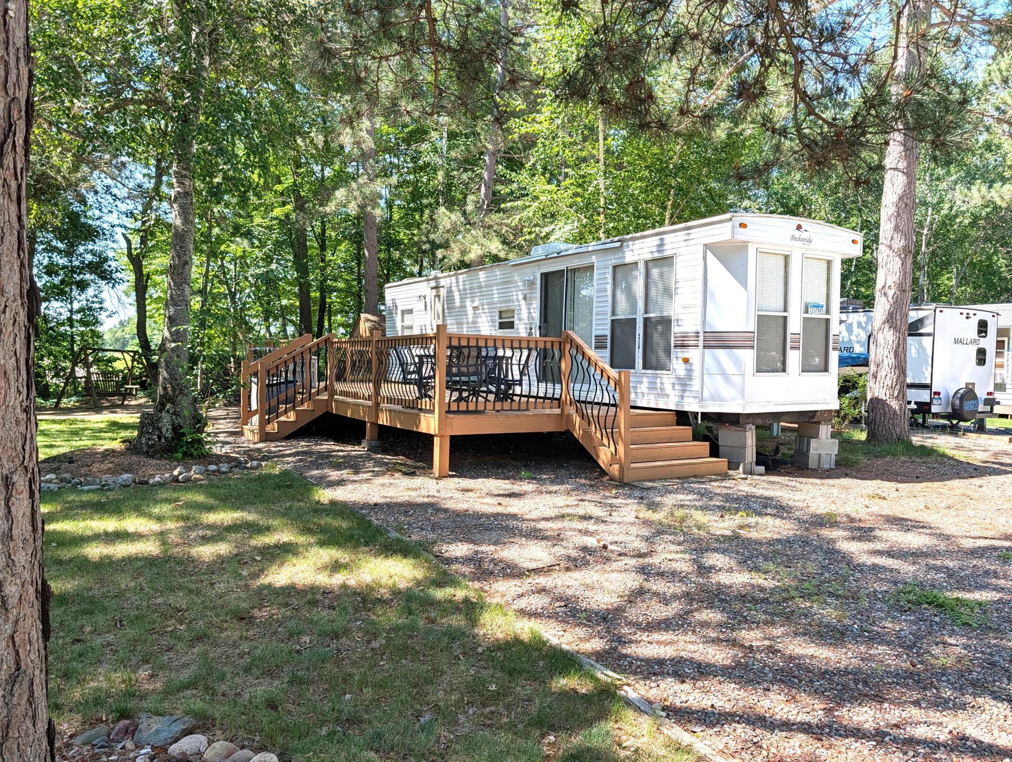 30027 & 35 Whitebirch Way Property Photo 1