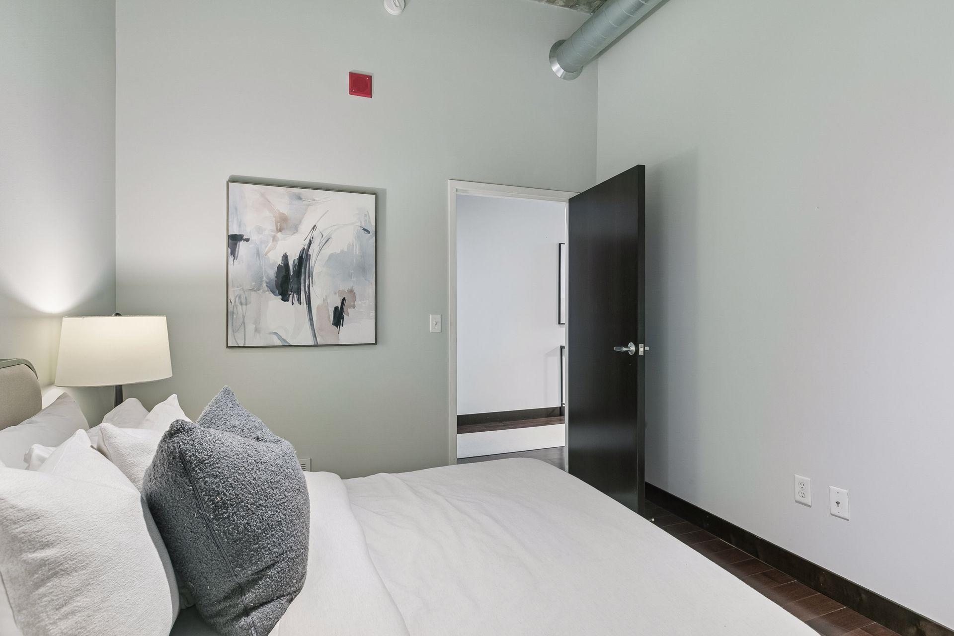 618 Washington Ave N 500 Property Photo 16