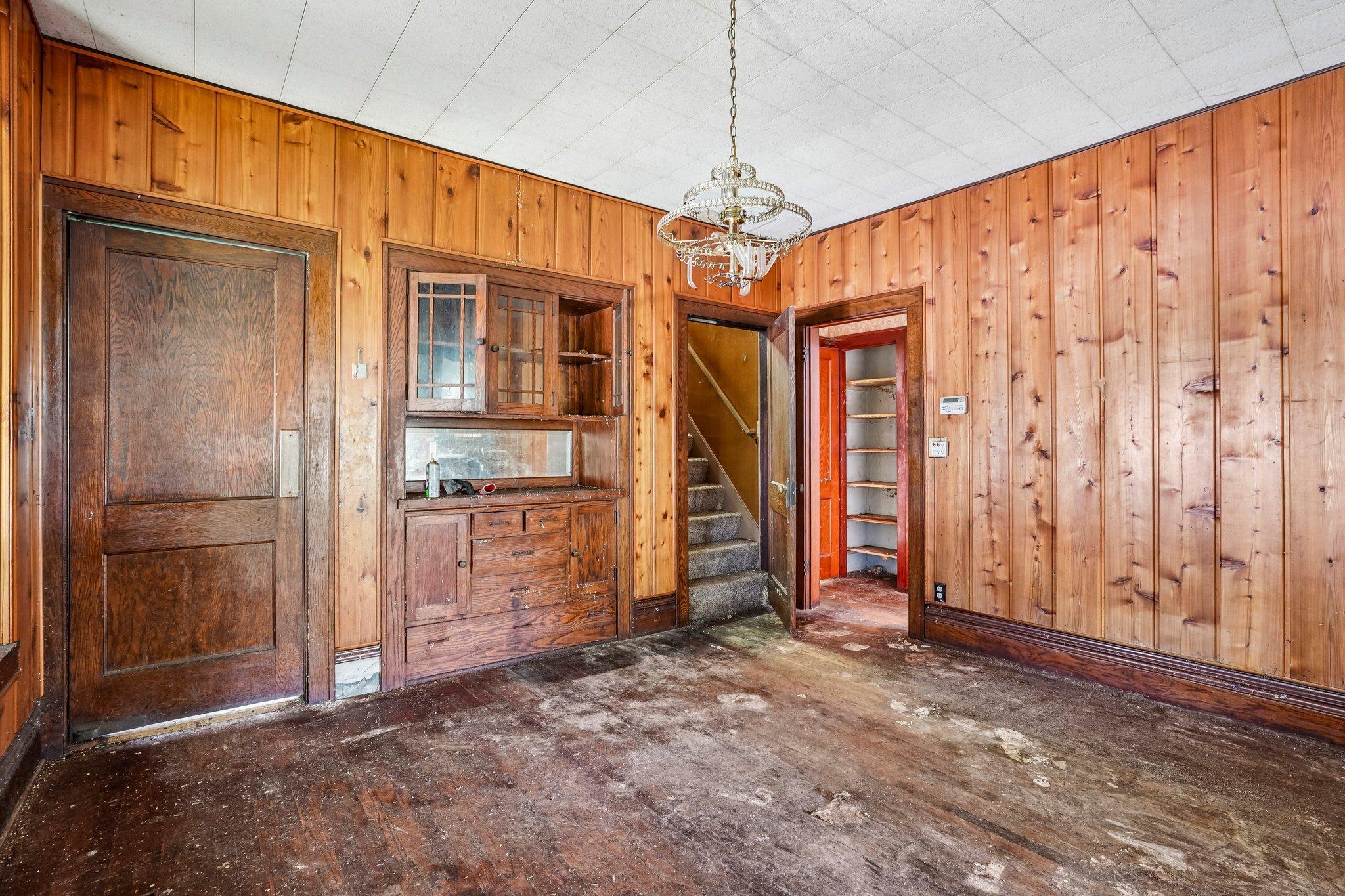 1615 7th Street E Property Photo 3