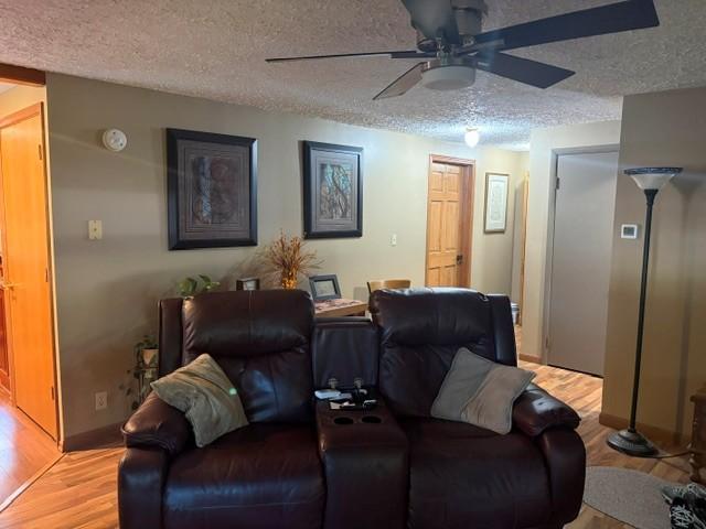 600 E Elm Avenue Property Photo 16