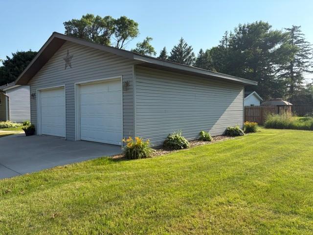 600 E Elm Avenue Property Photo 33