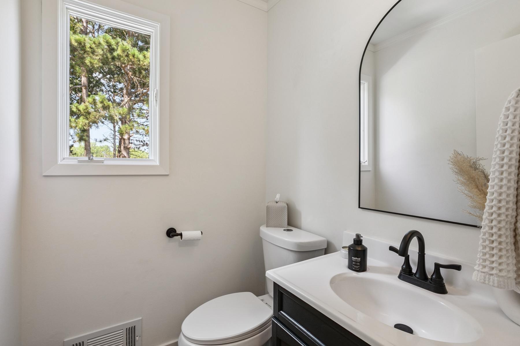 10144 67th Lane N Property Photo 12