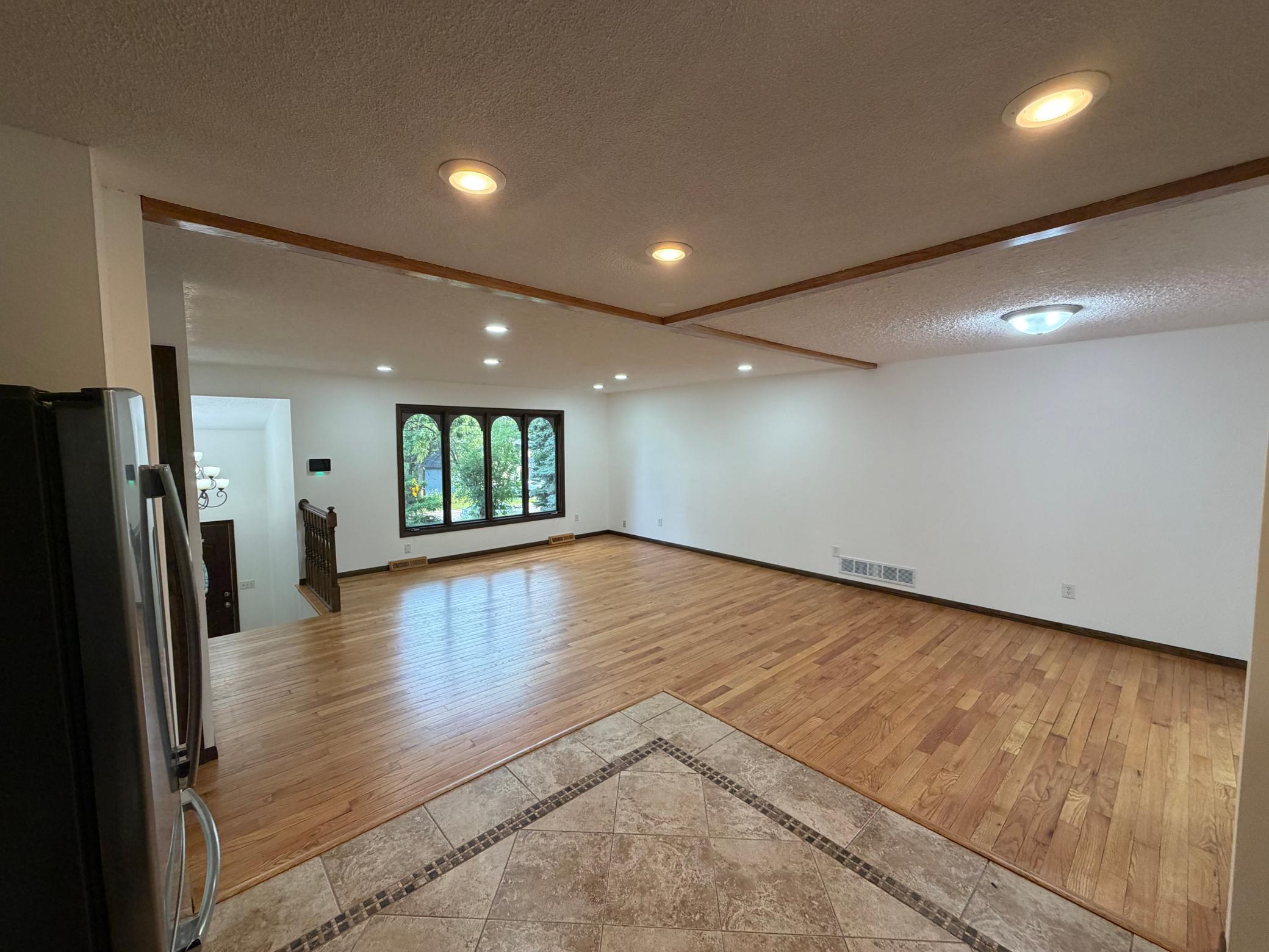 404 Cimarron Road Property Photo 10