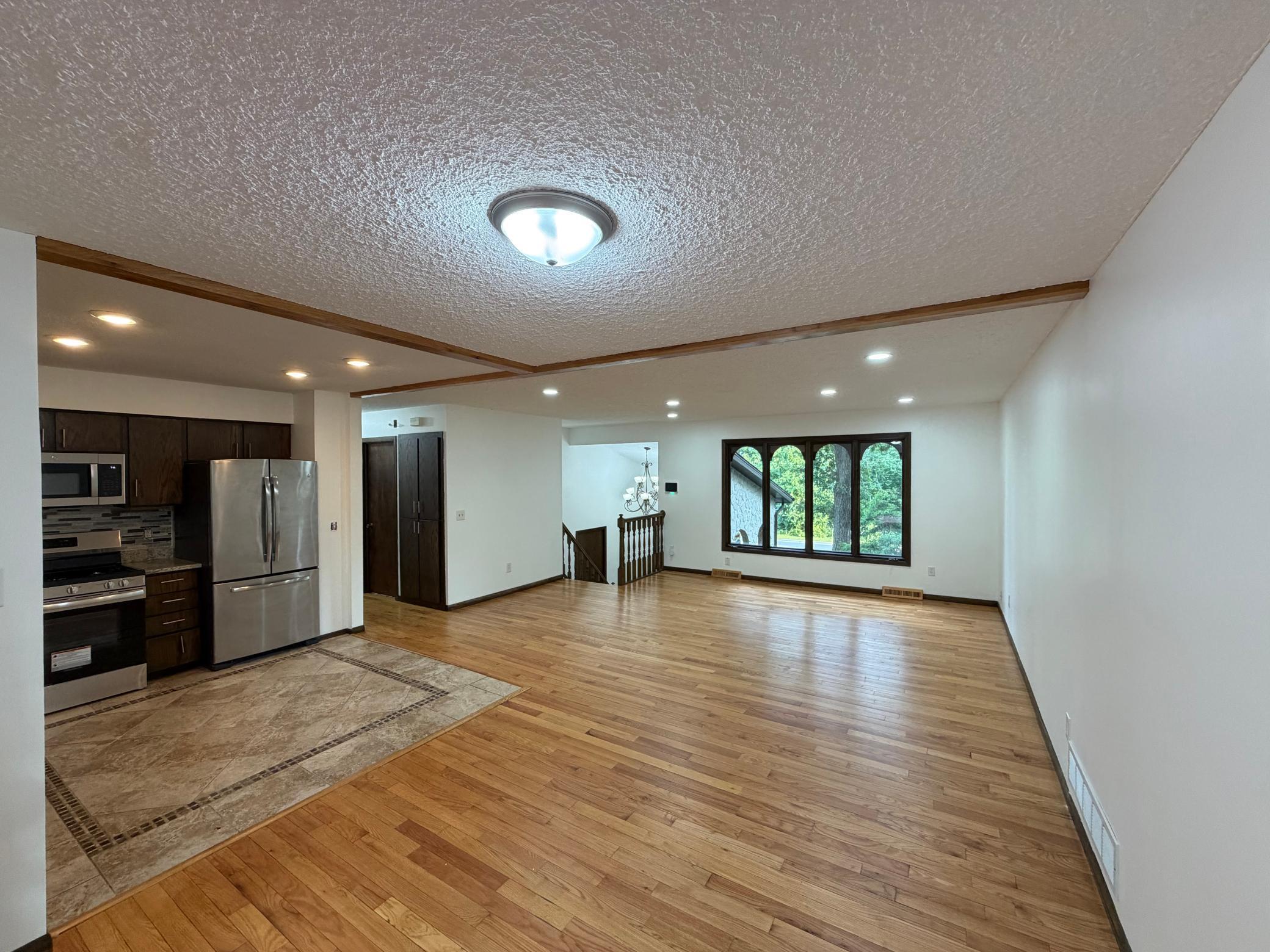 404 Cimarron Road Property Photo 11