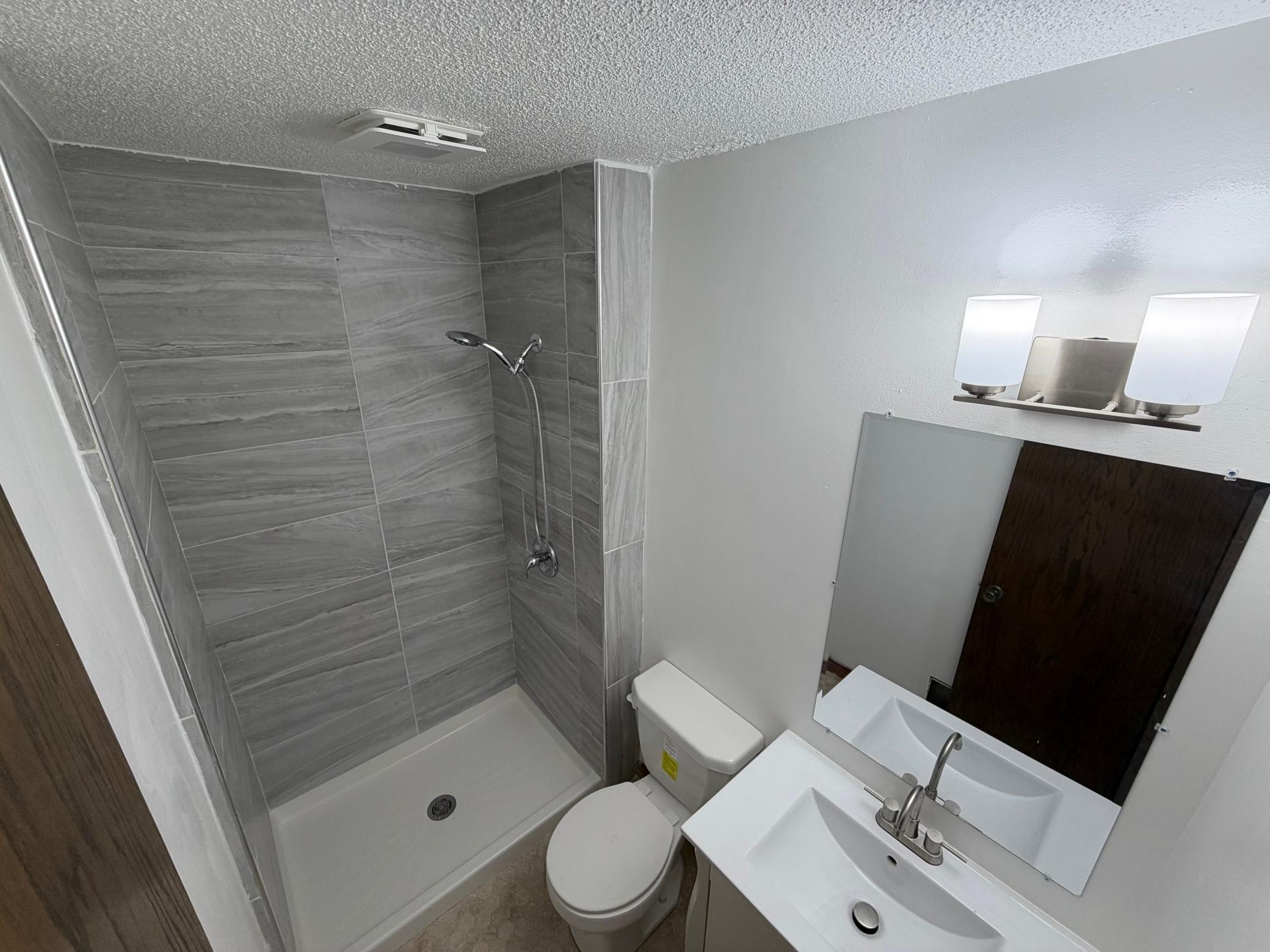404 Cimarron Road Property Photo 15