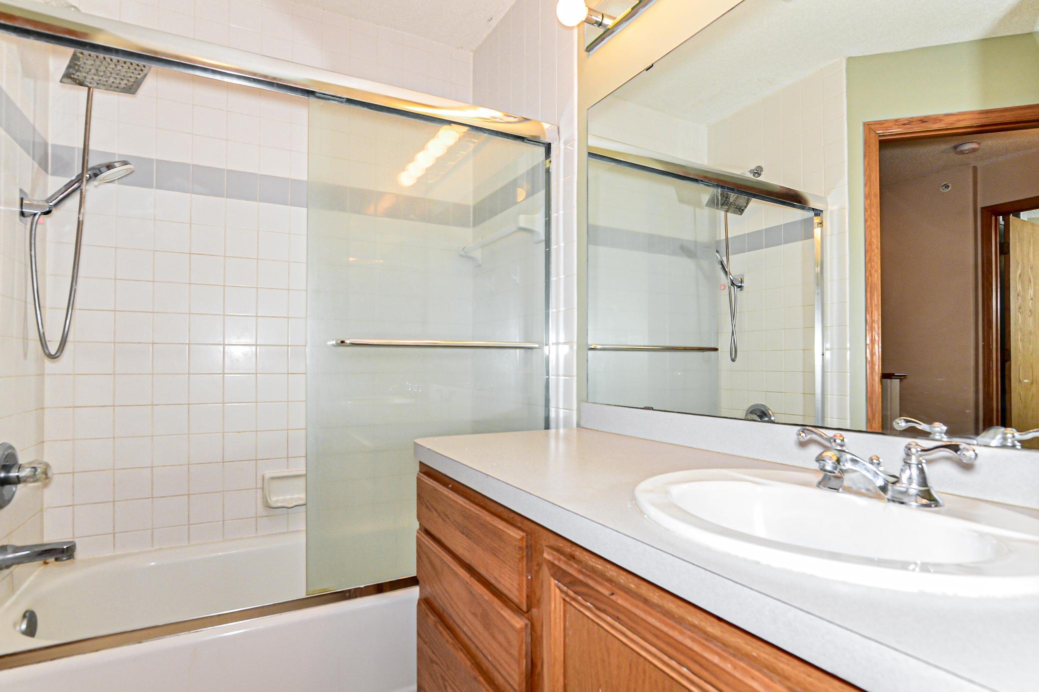 2795 Ranchview Lane N 12 Property Photo 12