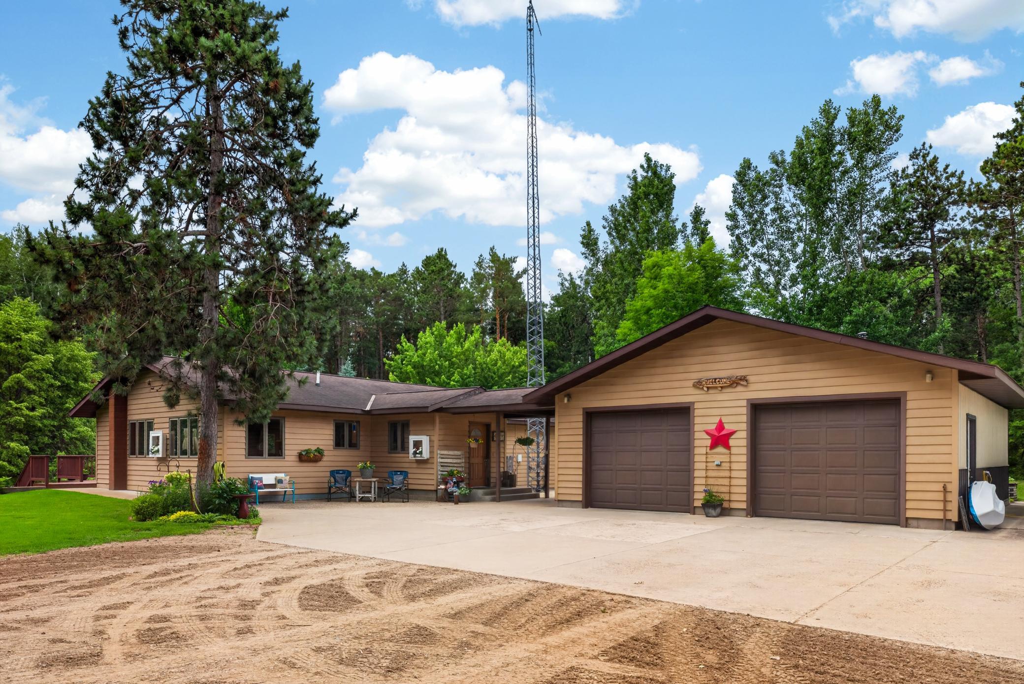 15997 Fortune Drive Property Photo 1