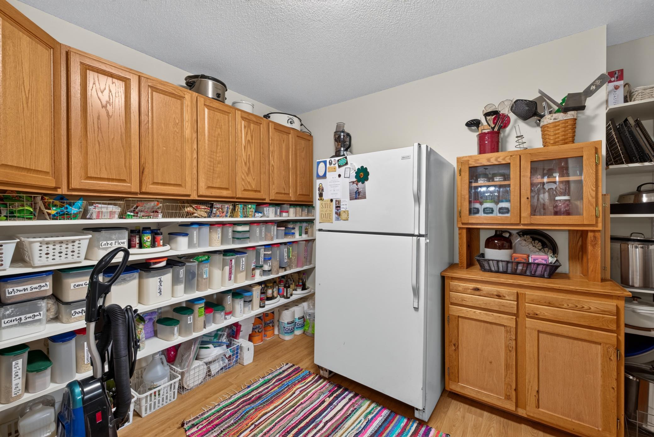 15997 Fortune Drive Property Photo 13