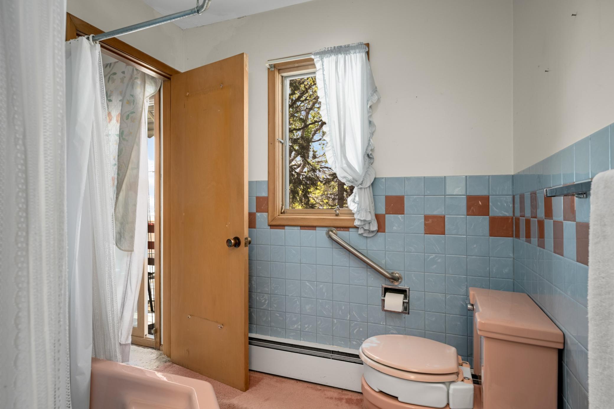 9808 Foley Boulevard Nw Property Photo 24