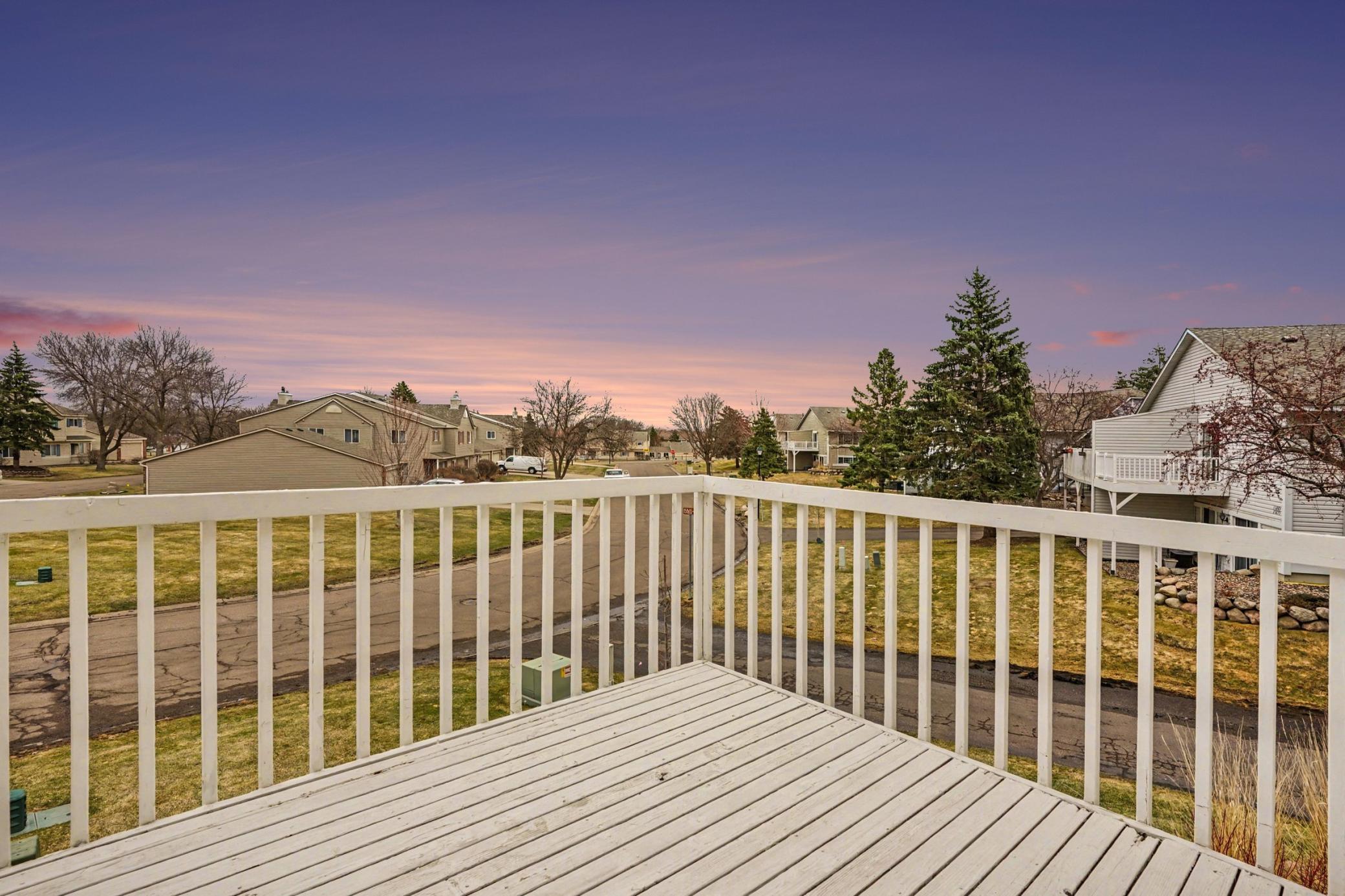 15865 Griffon Path Property Photo 13