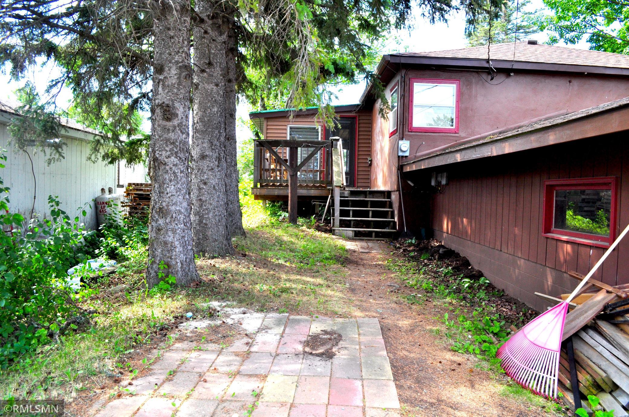 1111 E Camp Street Property Photo 5