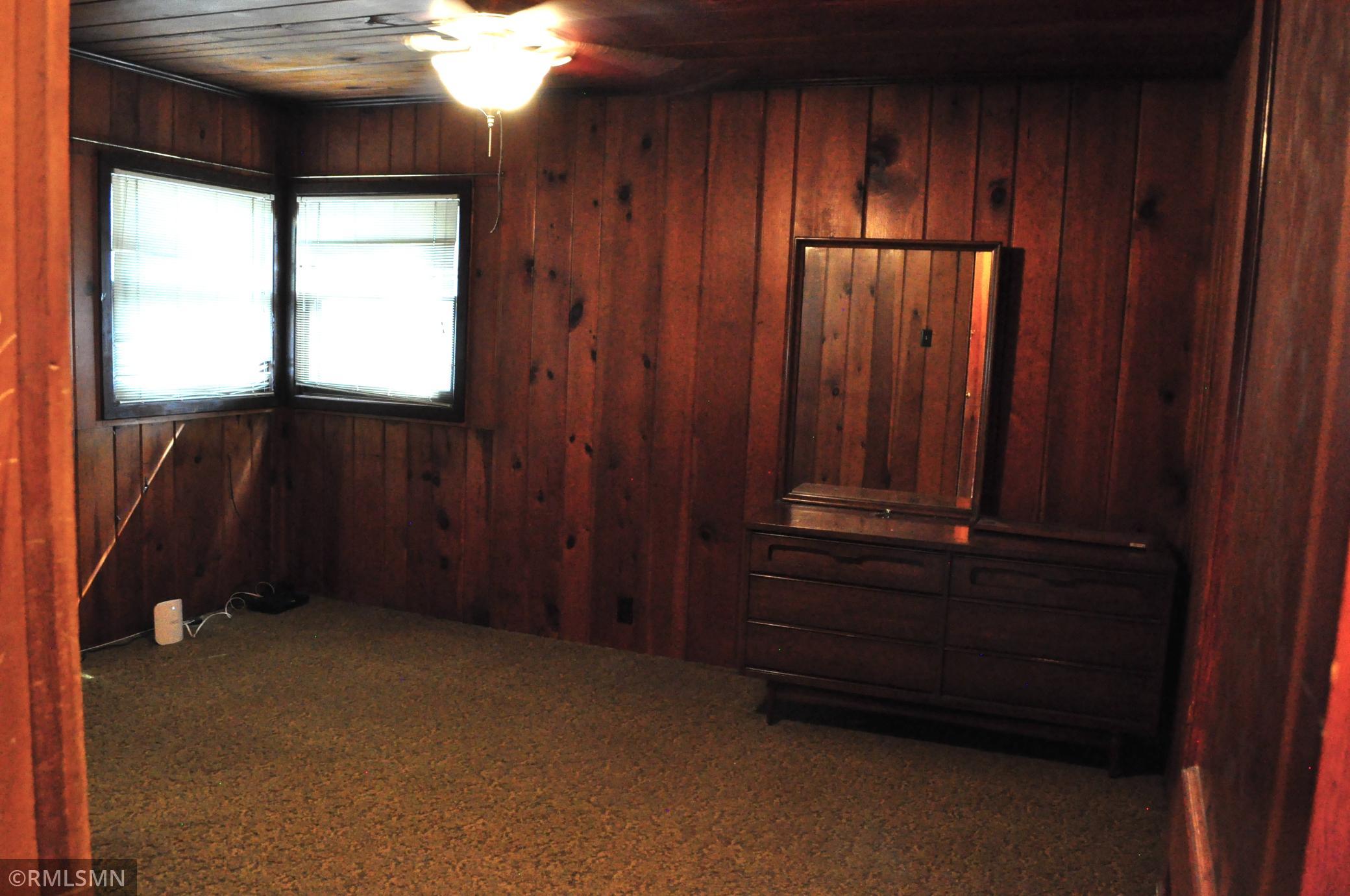 1111 E Camp Street Property Photo 9