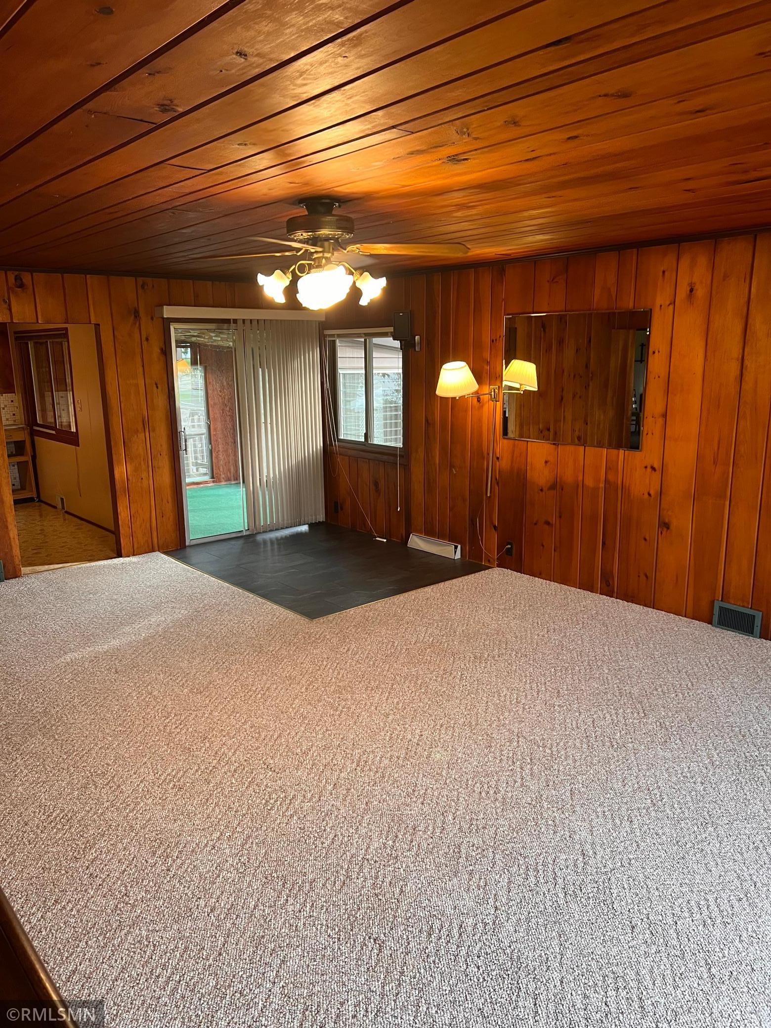 1111 E Camp Street Property Photo 14