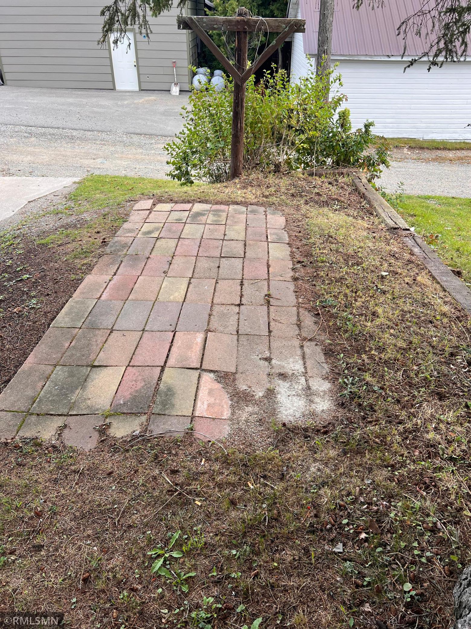 1111 E Camp Street Property Photo 29