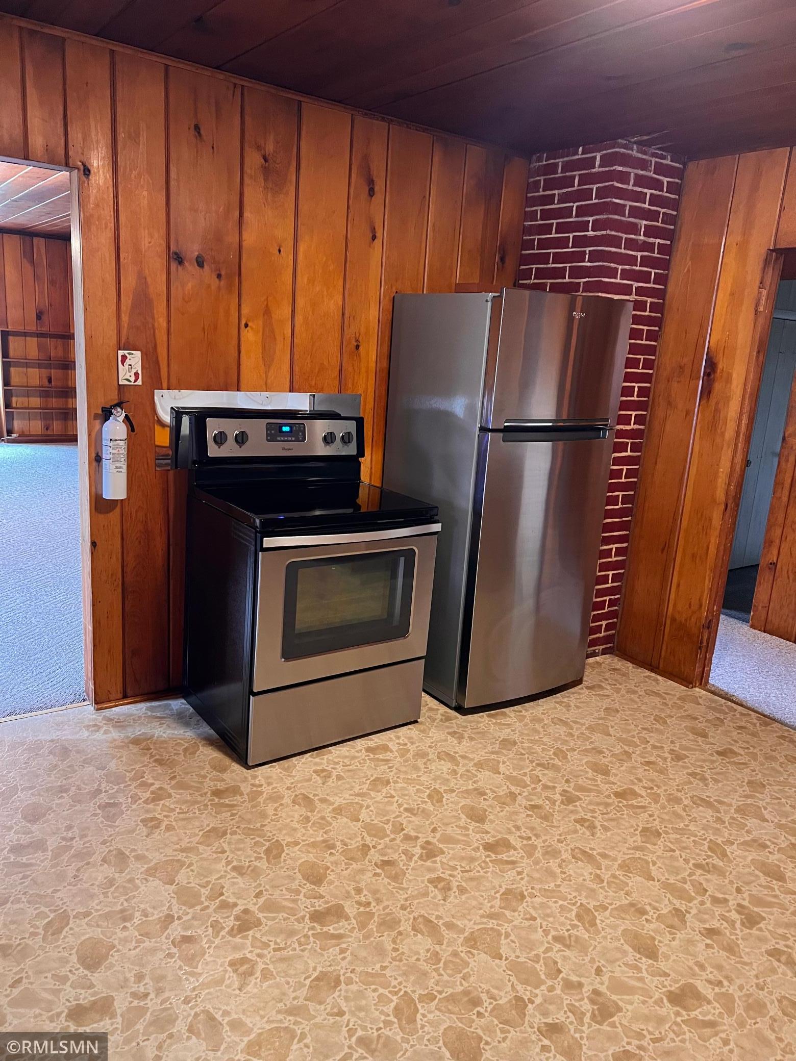 1111 E Camp Street Property Photo 35