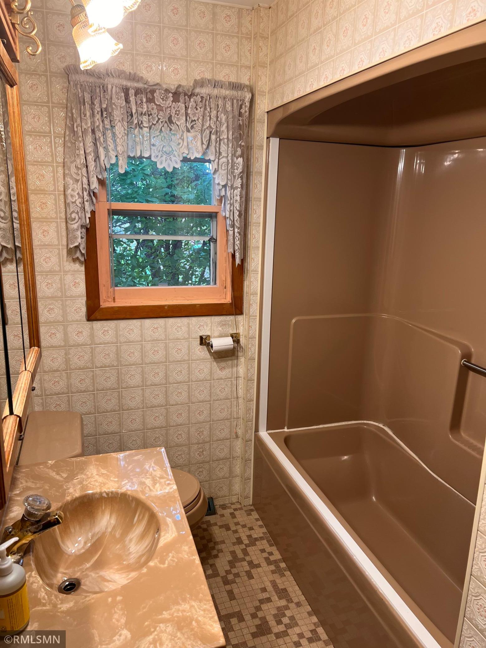 1111 E Camp Street Property Photo 57