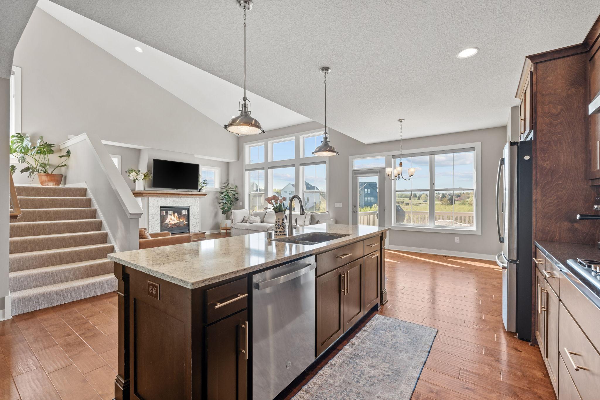 4949 Otter Trail Ne Property Photo 14