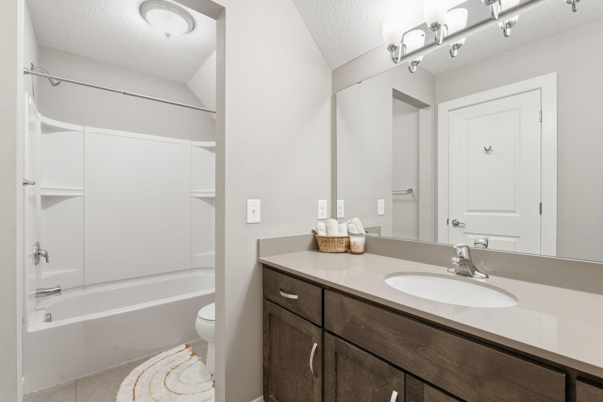 4949 Otter Trail Ne Property Photo 48