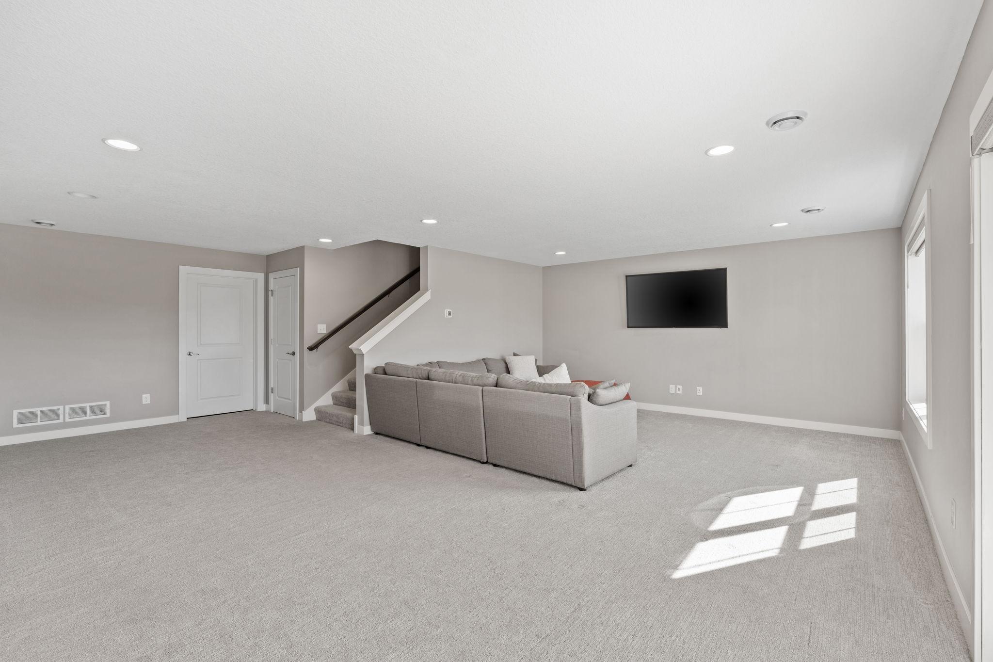 4949 Otter Trail Ne Property Photo 50