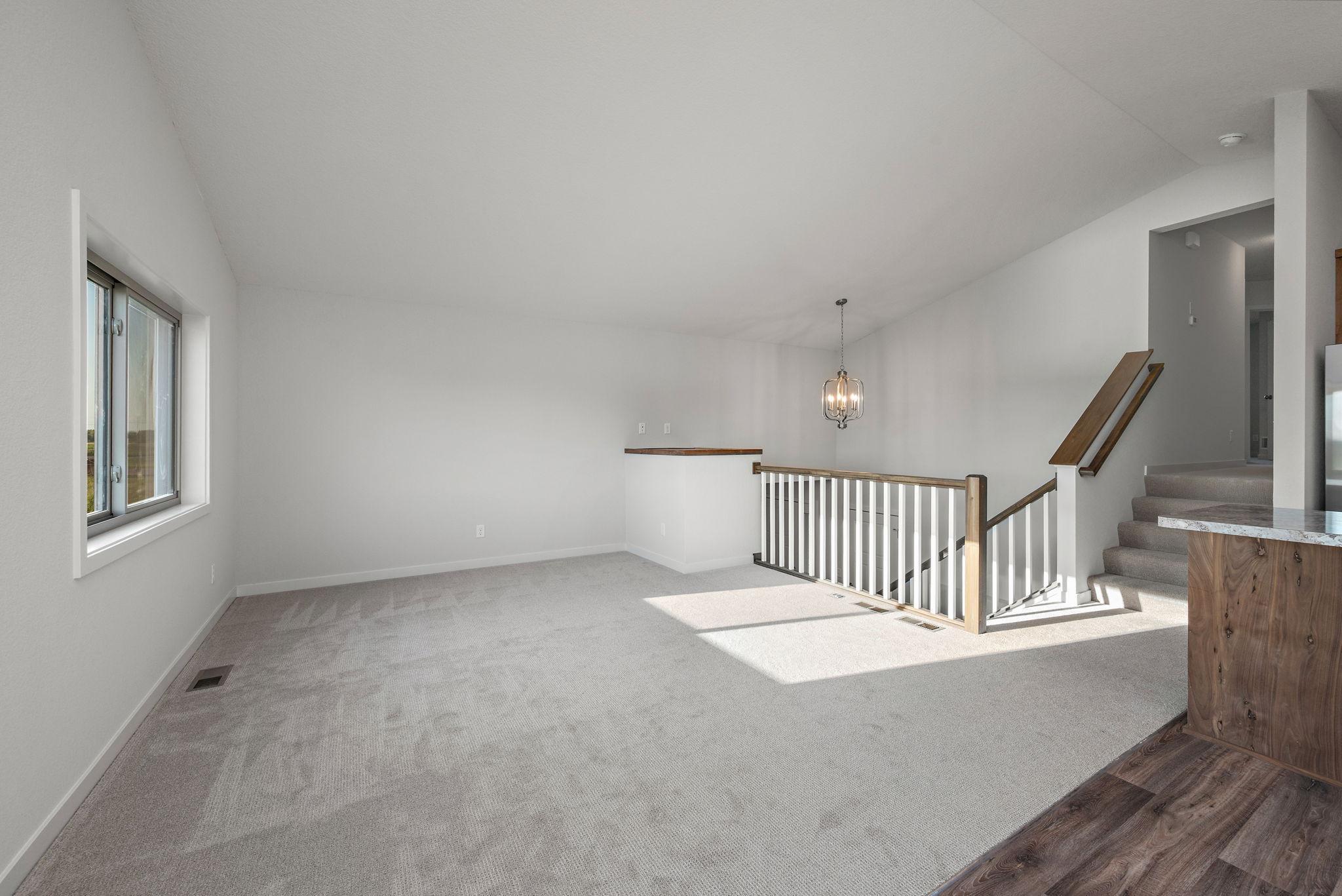 2100 Eagle Street Property Photo 9