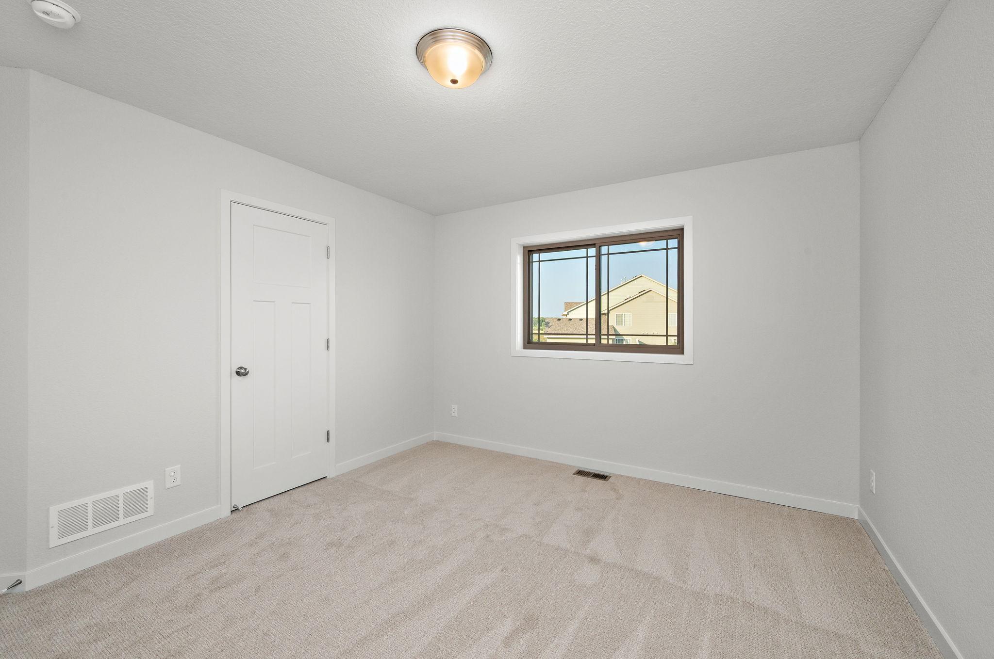 2100 Eagle Street Property Photo 10