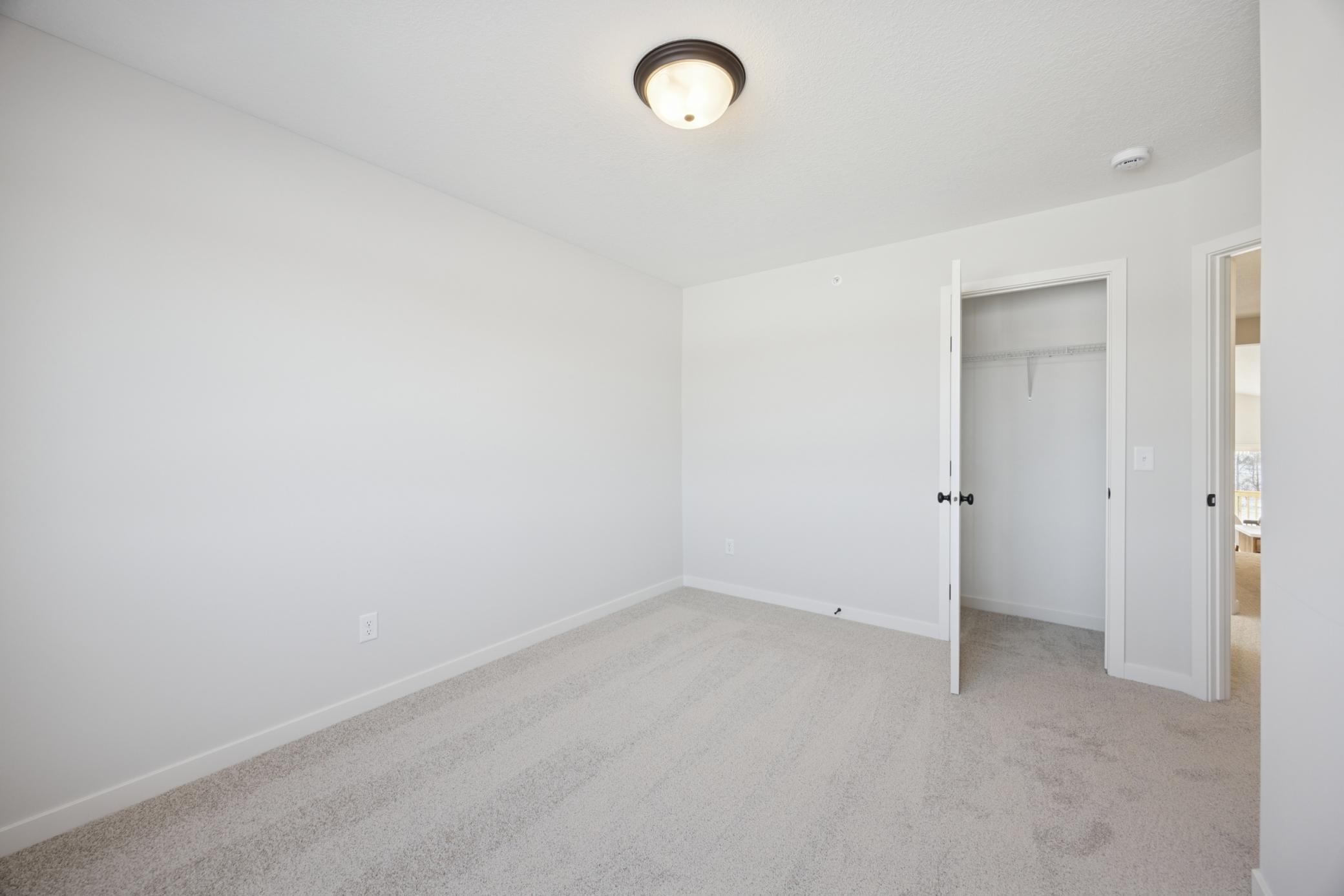 1108 45th Avenue Ne Property Photo 18