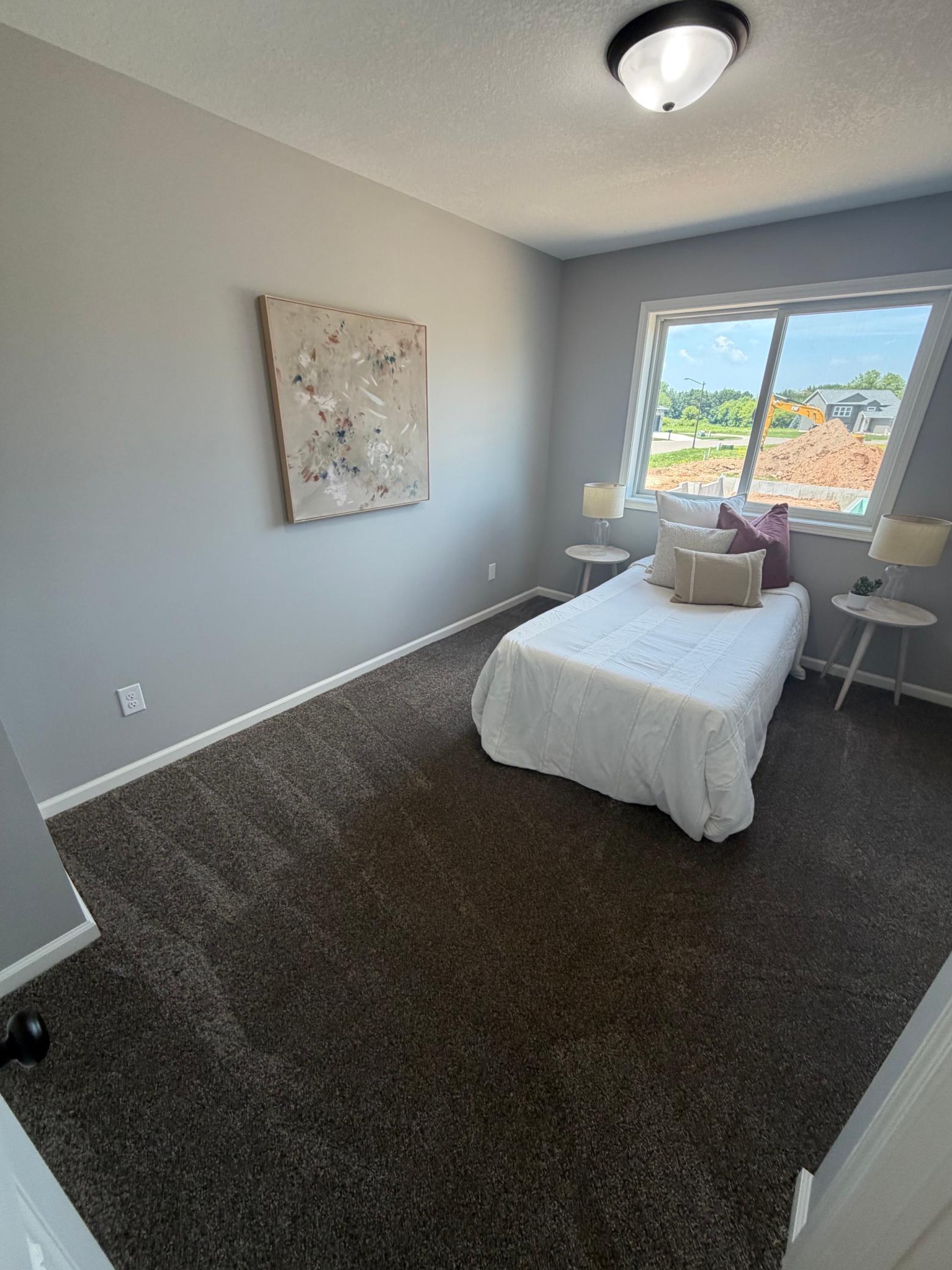 1625 Squirrel Way Property Photo 10