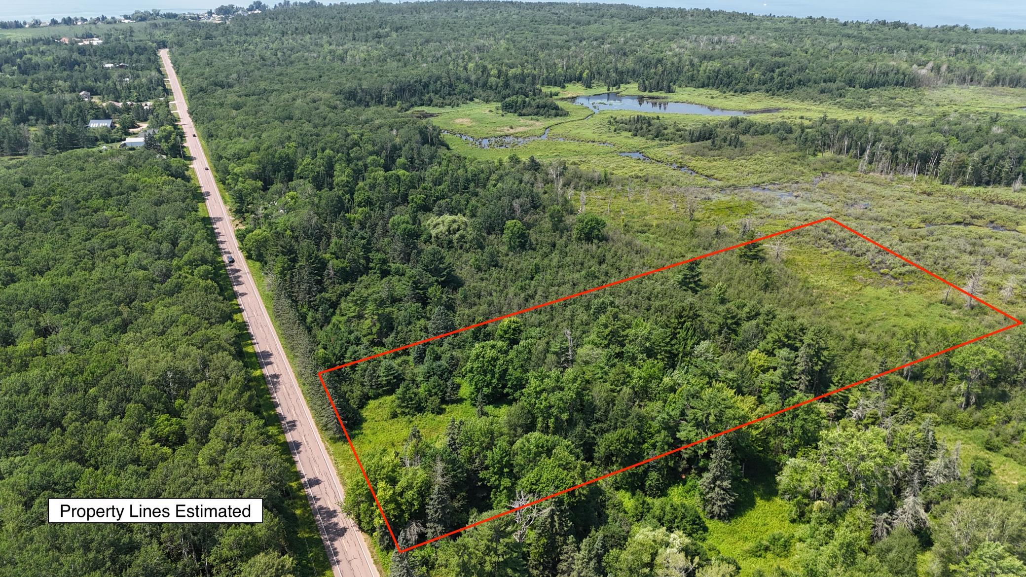 750 Middle Road Property Photo 4