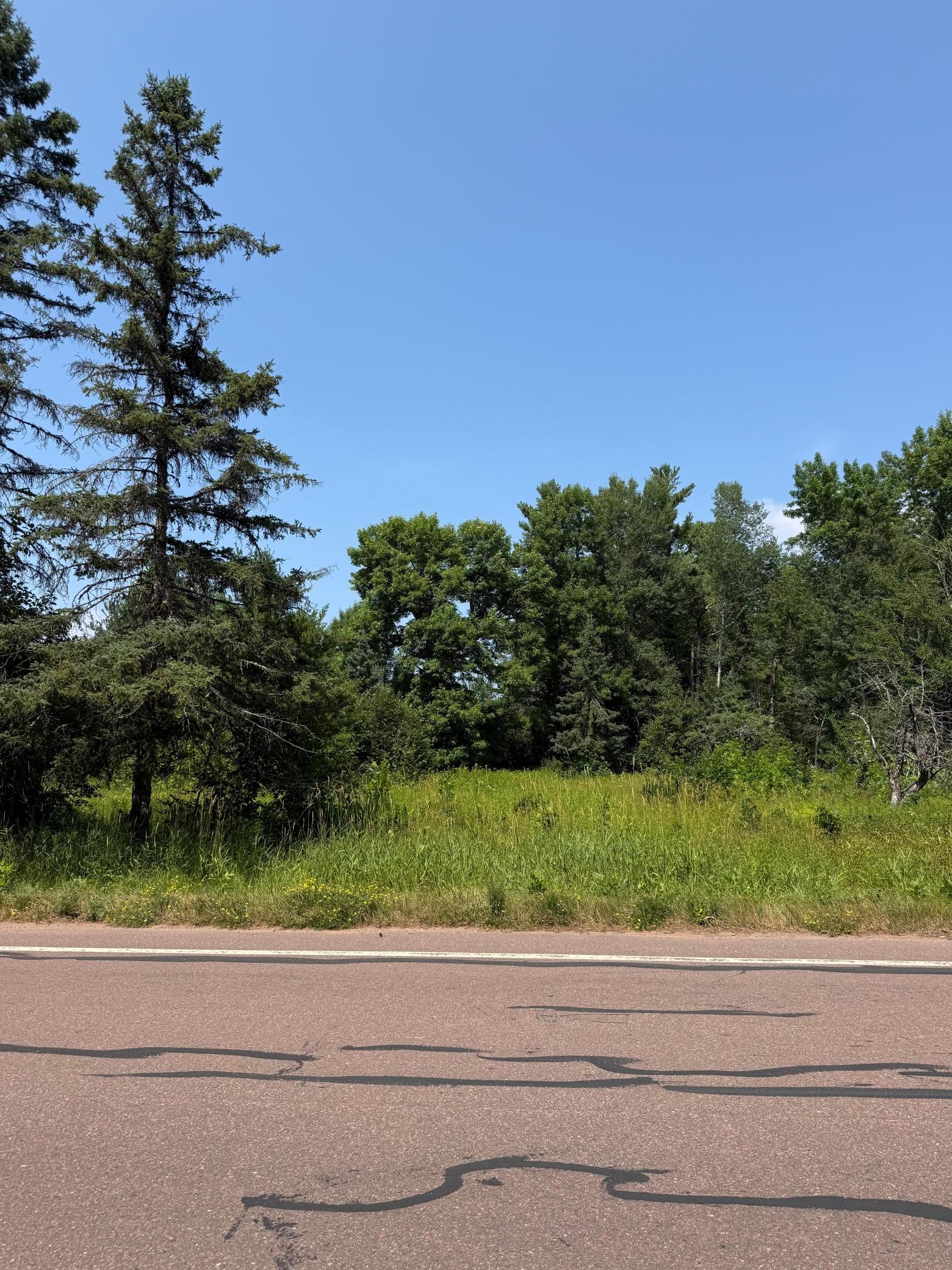 750 Middle Road Property Photo 14
