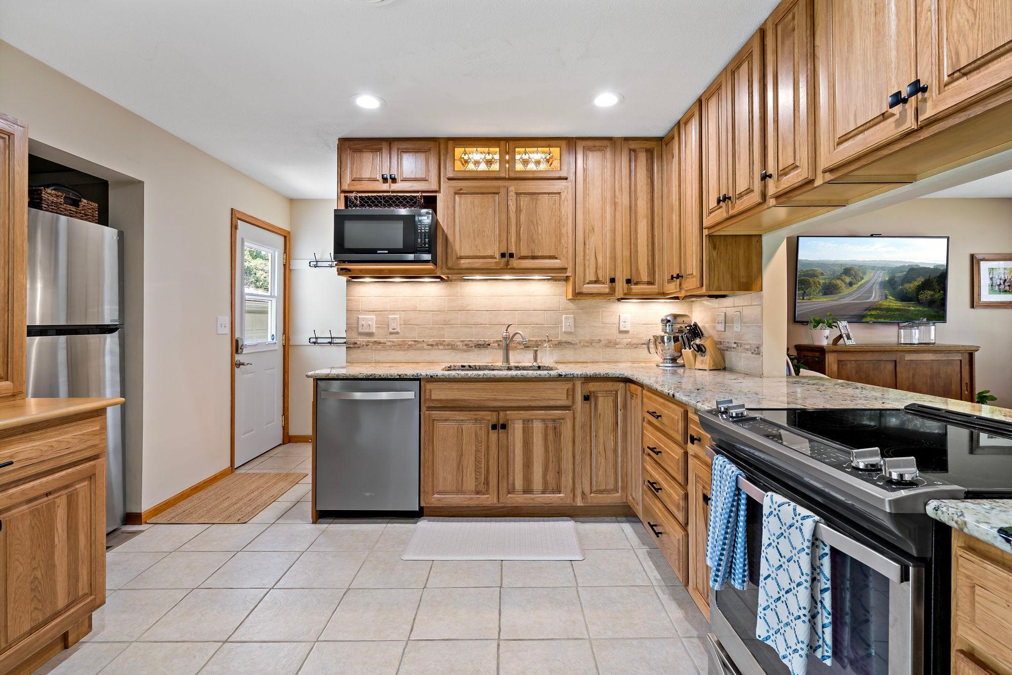 8418 Kell Avenue S Property Photo 14