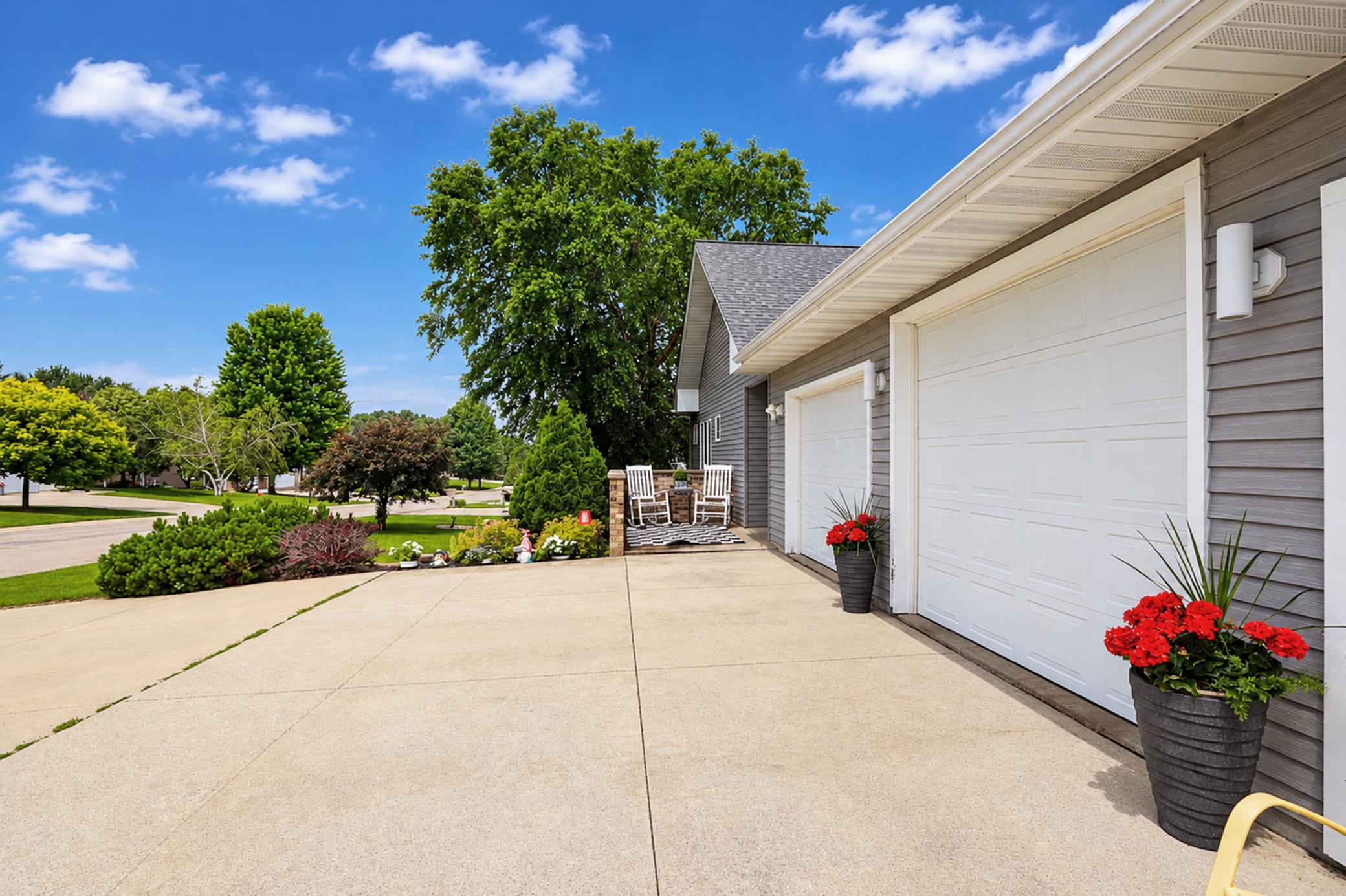 1901 16th Street Sw Property Photo 3