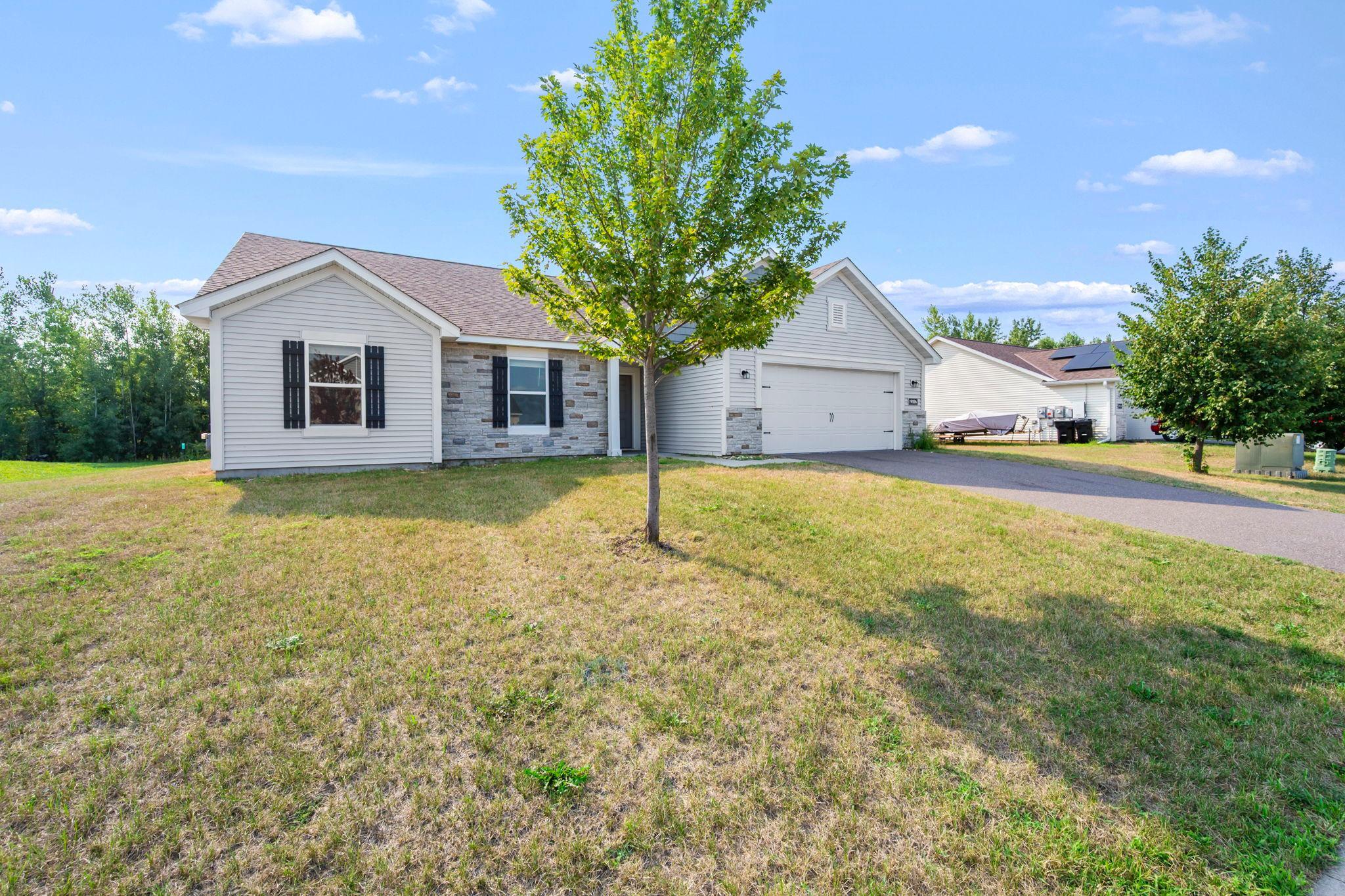 19106 Engle Wood Drive Property Photo 1