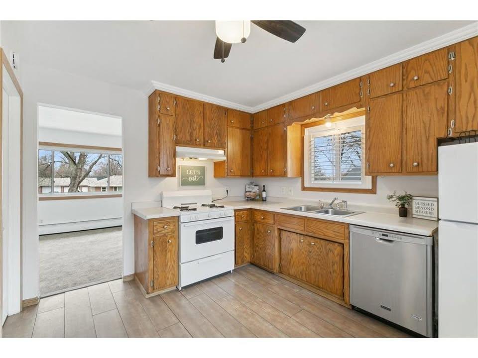 49 91st Lane Ne Property Photo 11