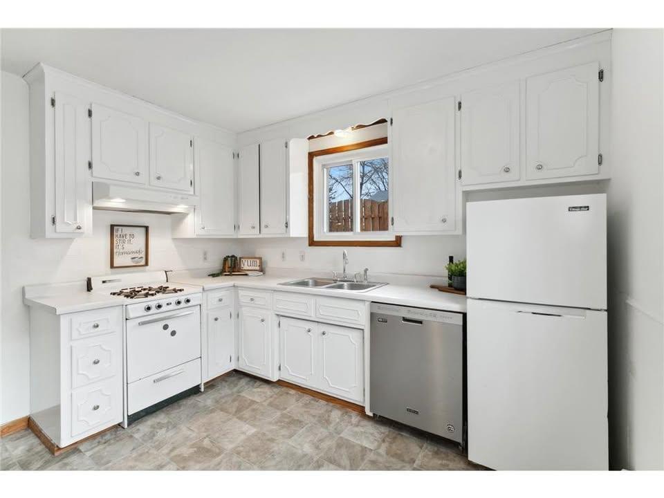 49 91st Lane Ne Property Photo 16