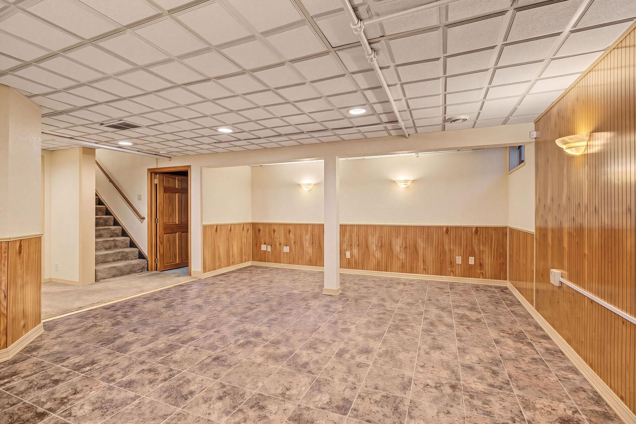 1947 Arona Street Property Photo 33