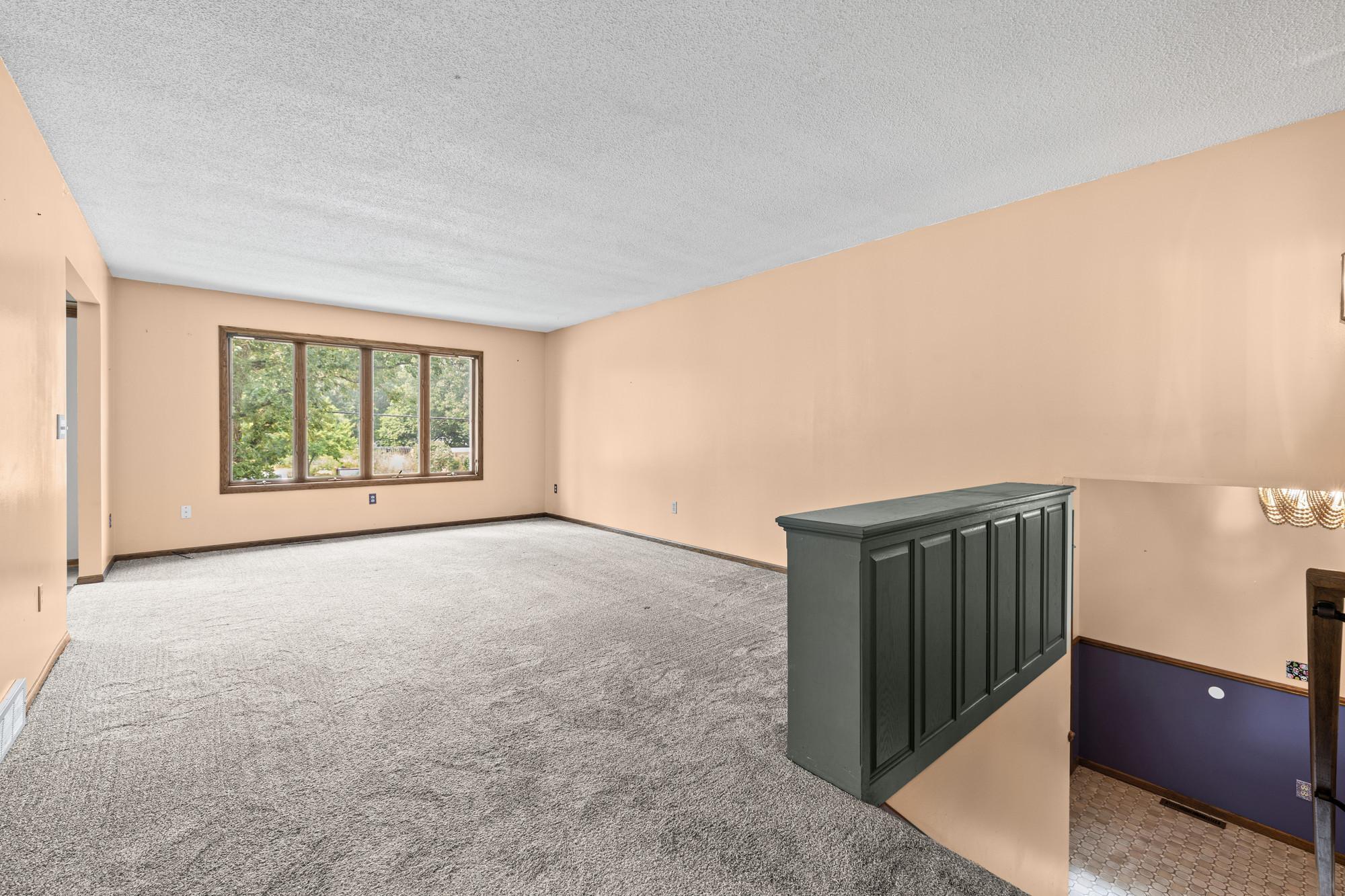 320 Eagle Lake Road N Property Photo 5