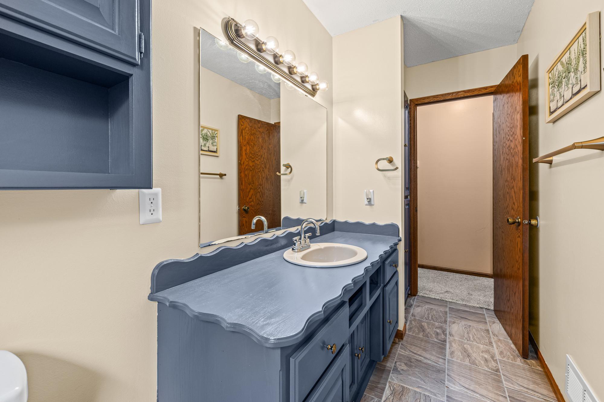 320 Eagle Lake Road N Property Photo 25