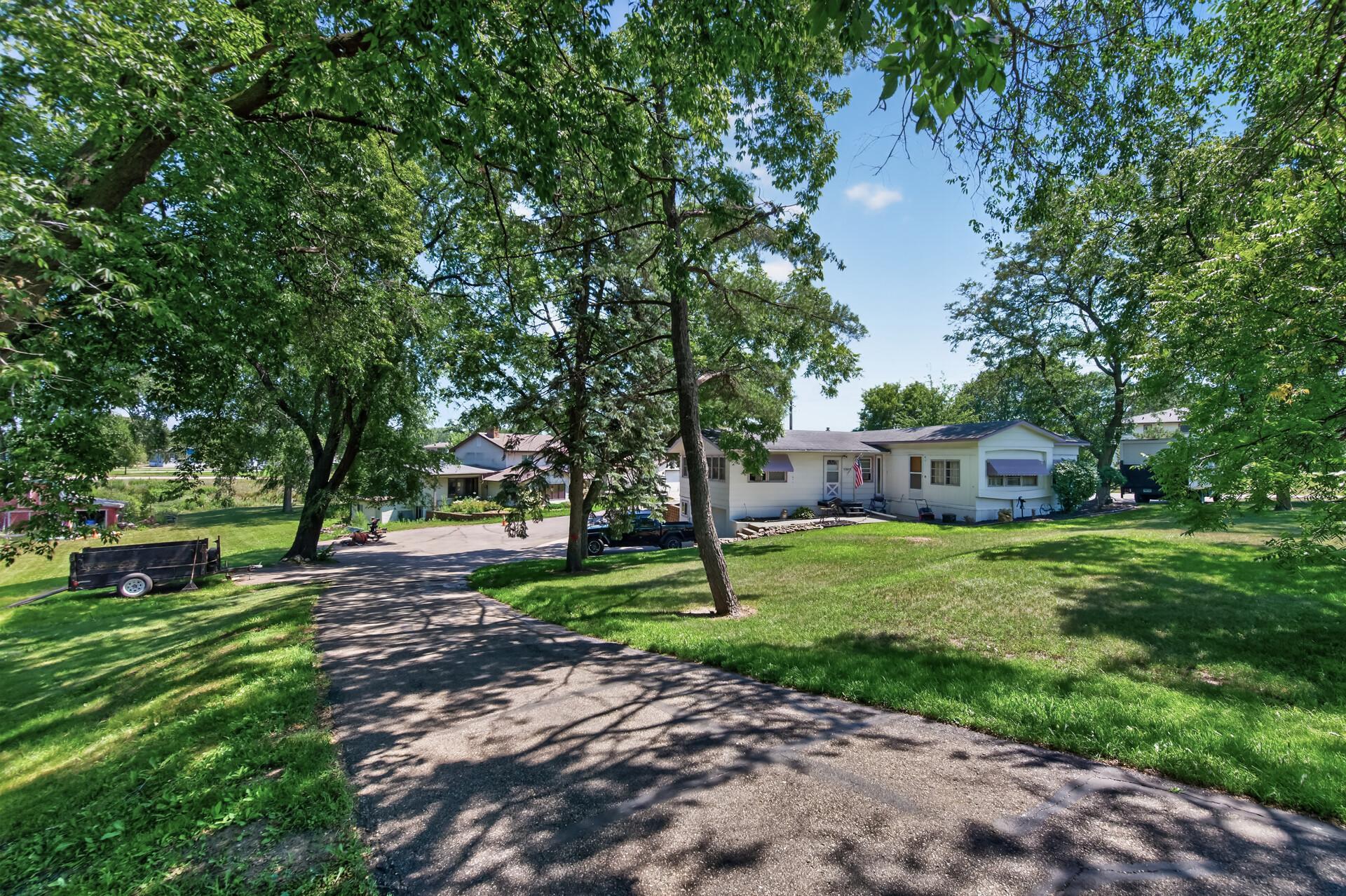 13836 S Robert Trail Property Photo 8