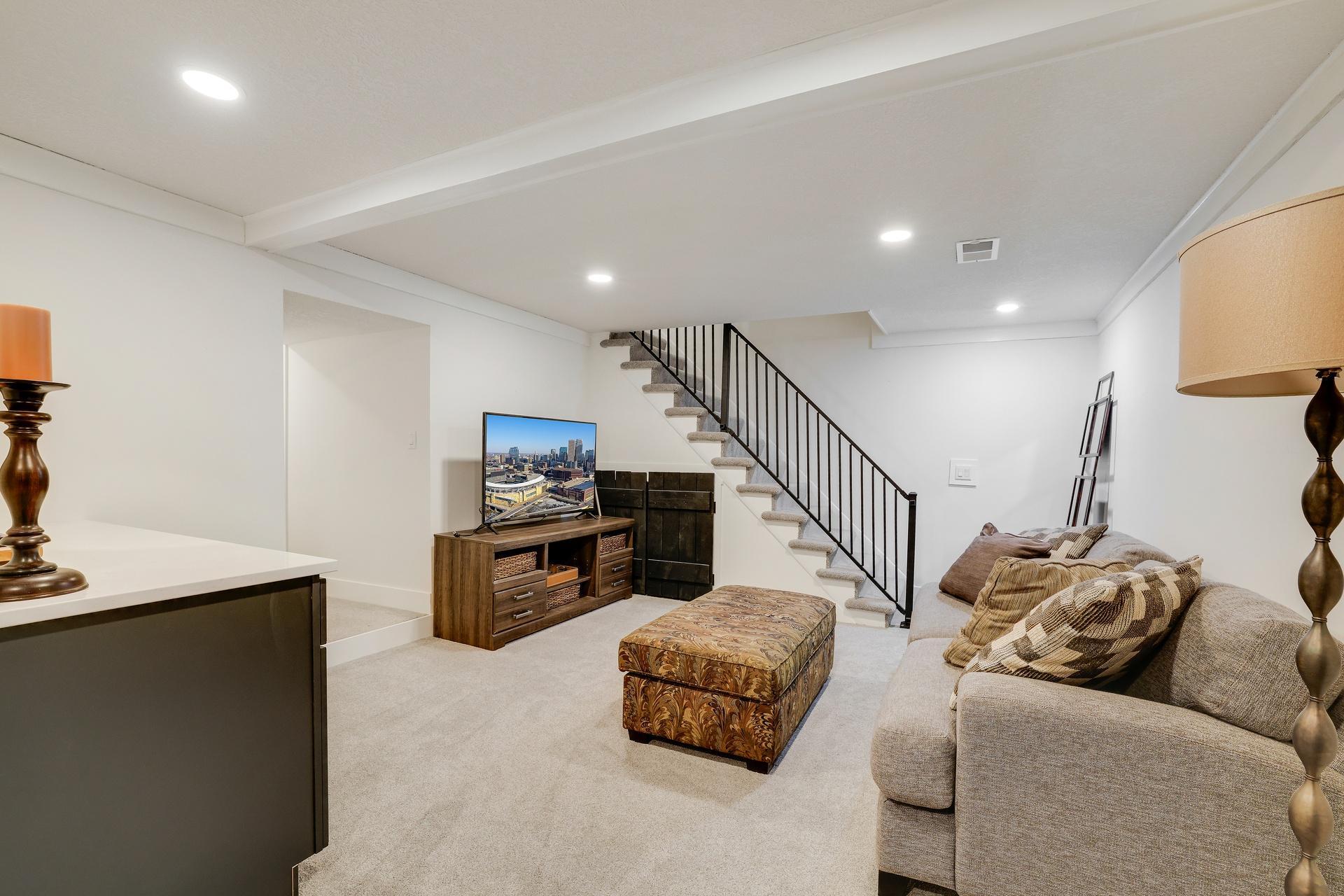 15801 Day Place Property Photo 31