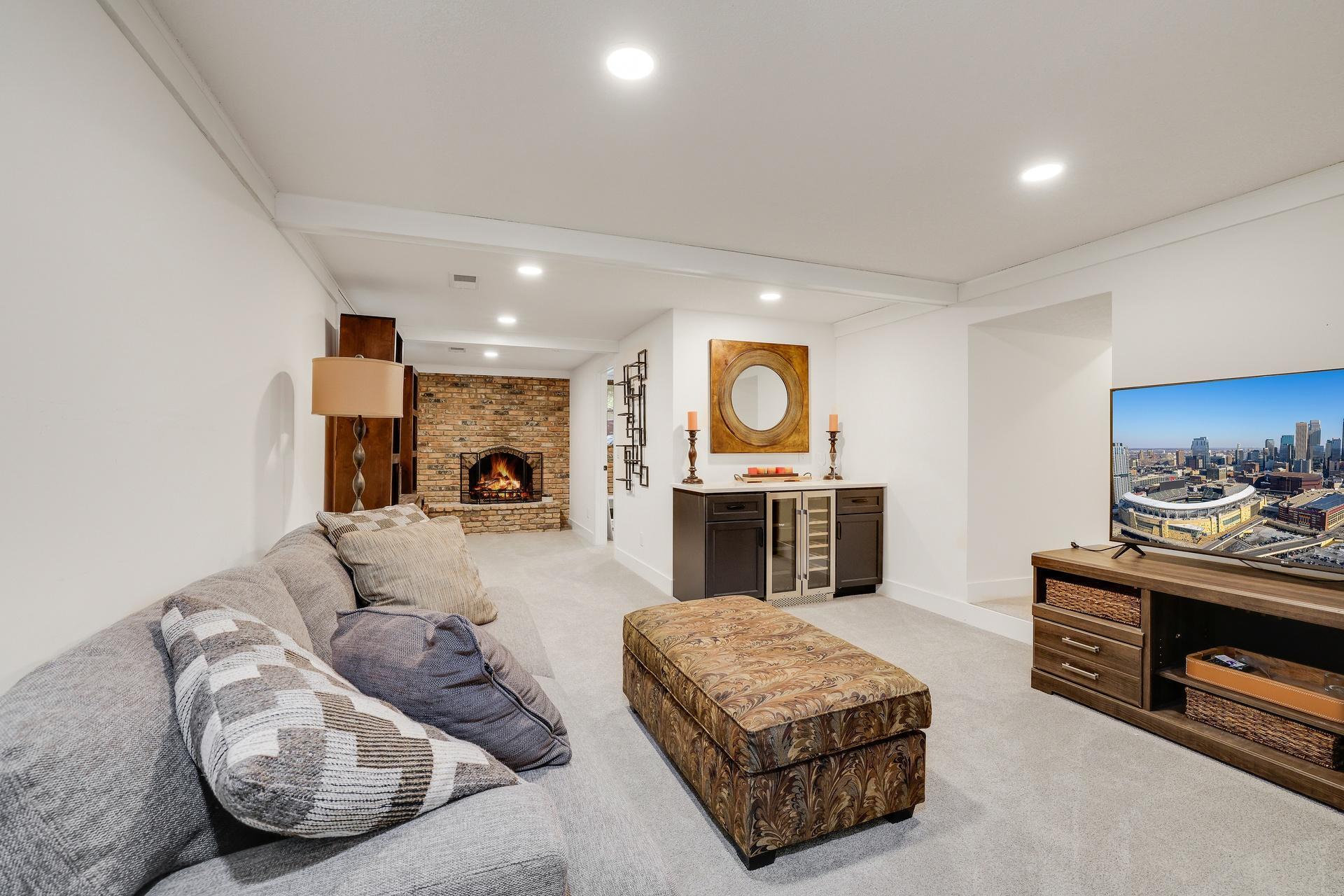 15801 Day Place Property Photo 33
