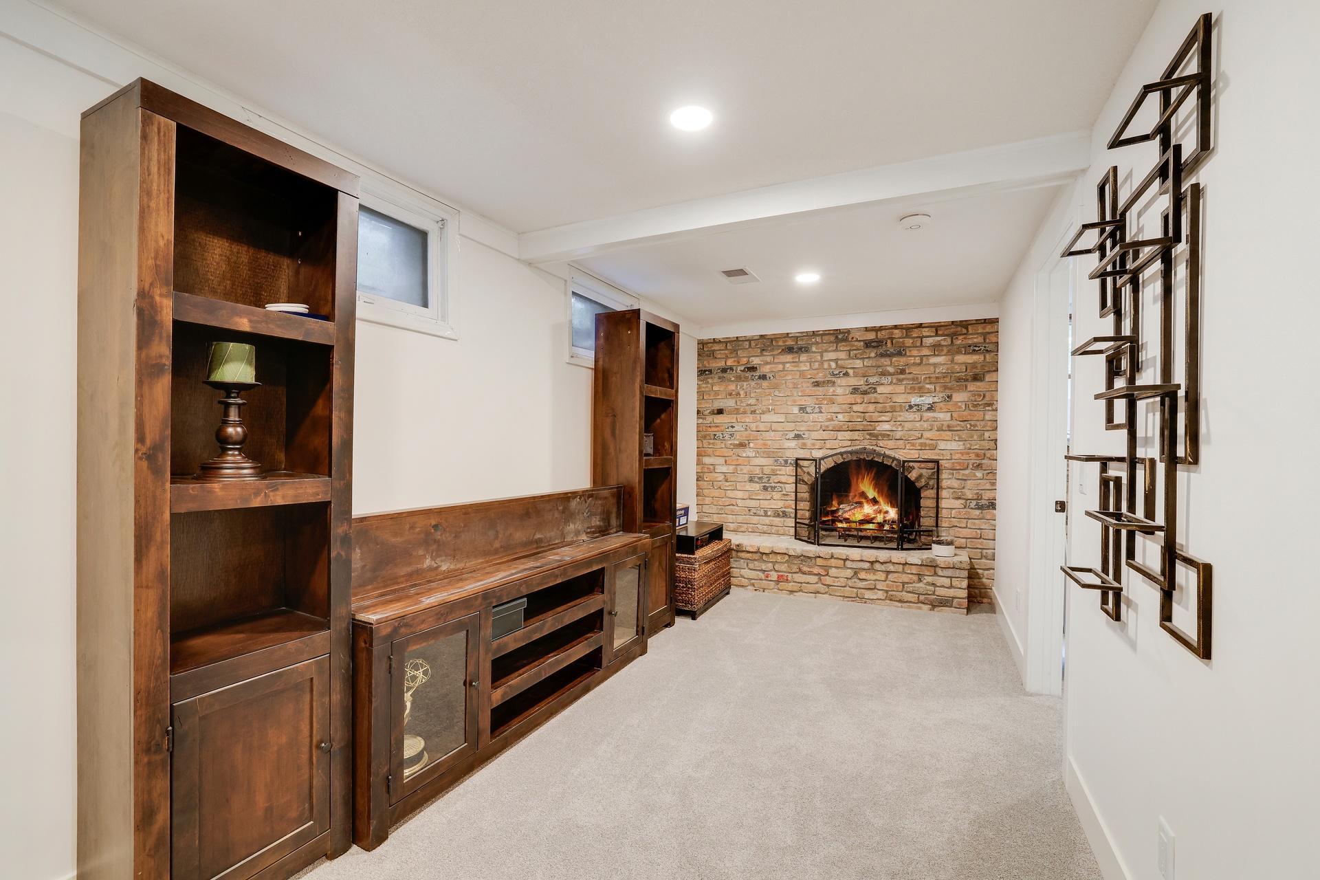 15801 Day Place Property Photo 35