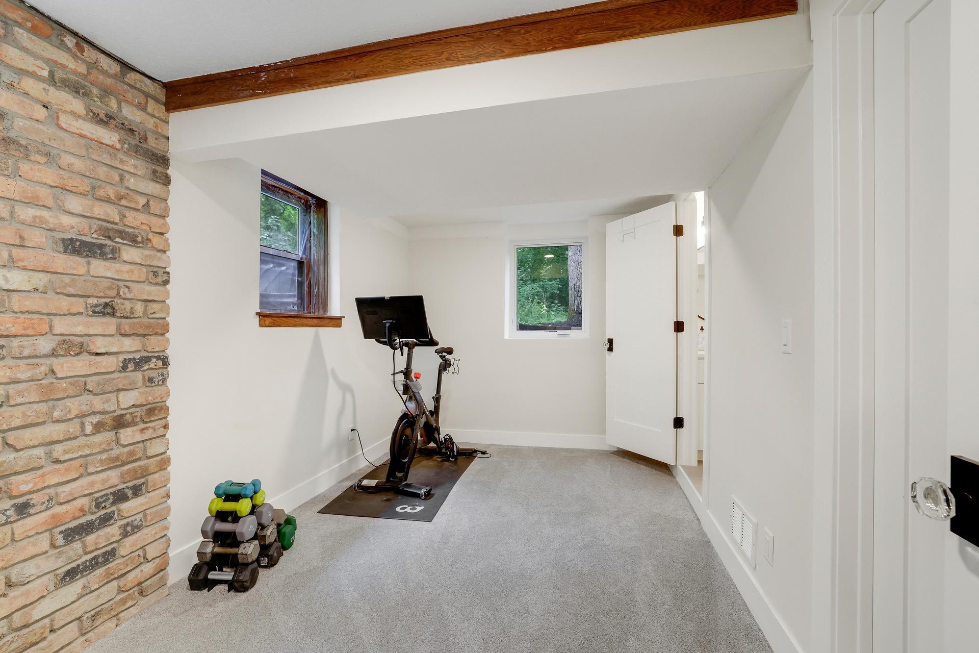15801 Day Place Property Photo 37