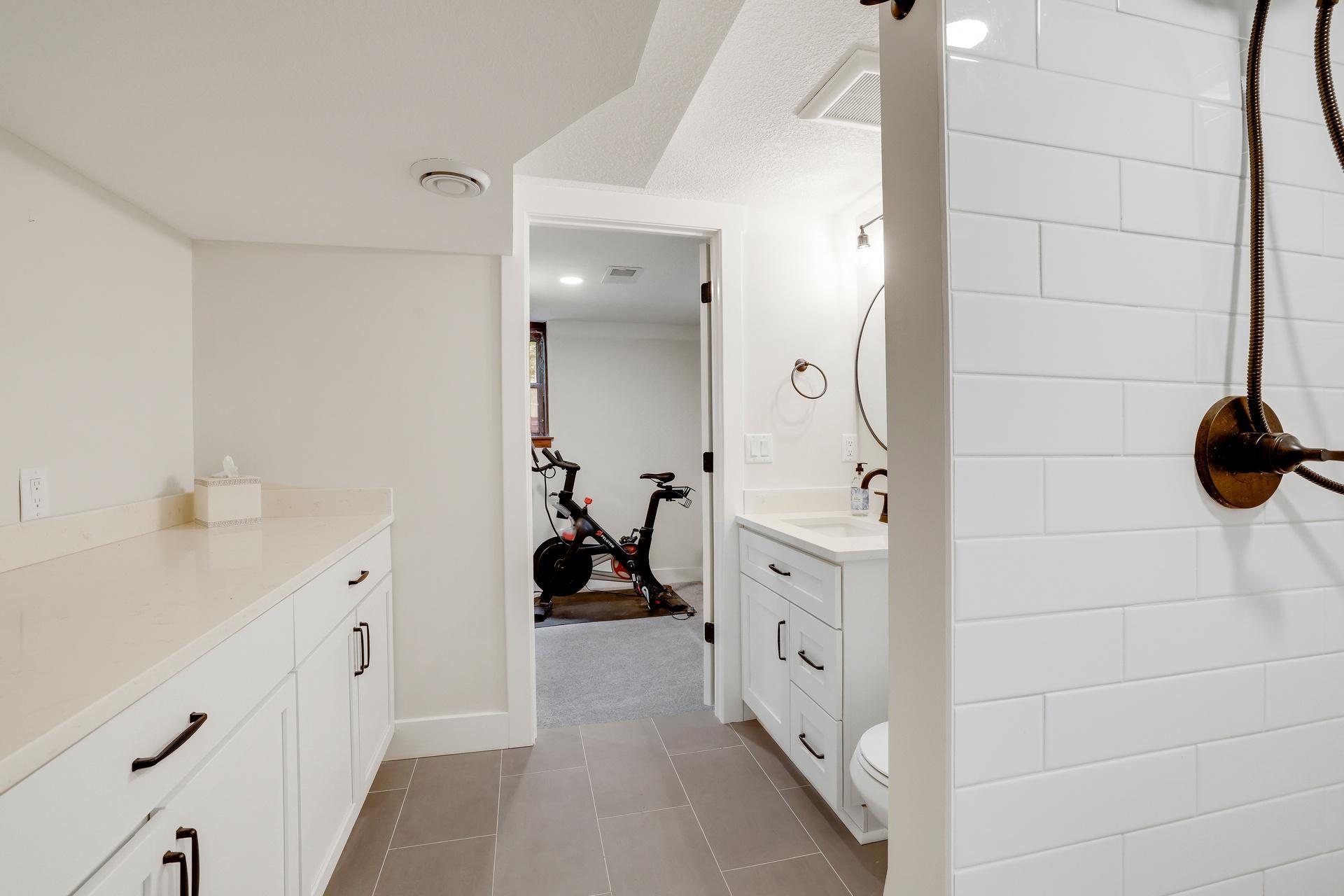 15801 Day Place Property Photo 40
