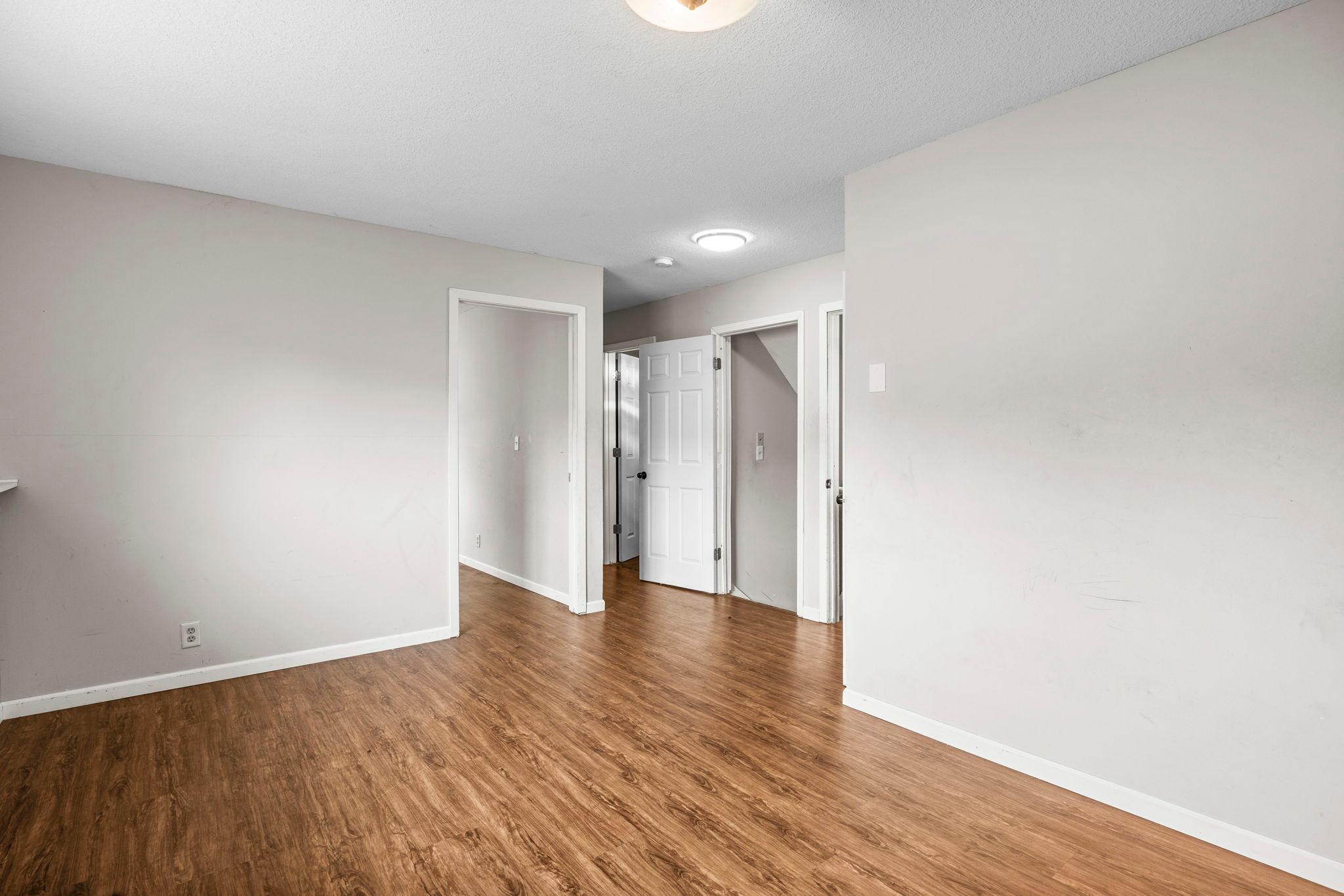 707 69th Avenue N Property Photo 29