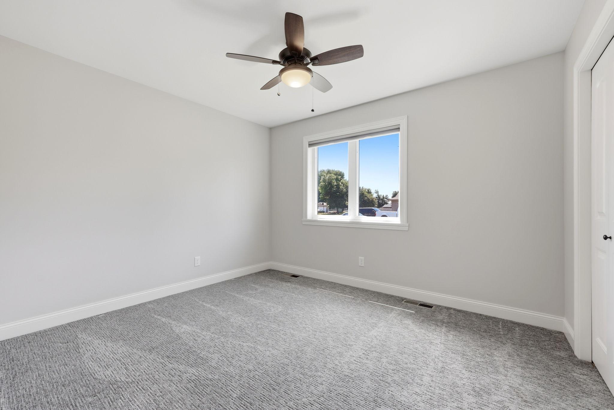210 5th Street Property Photo 26
