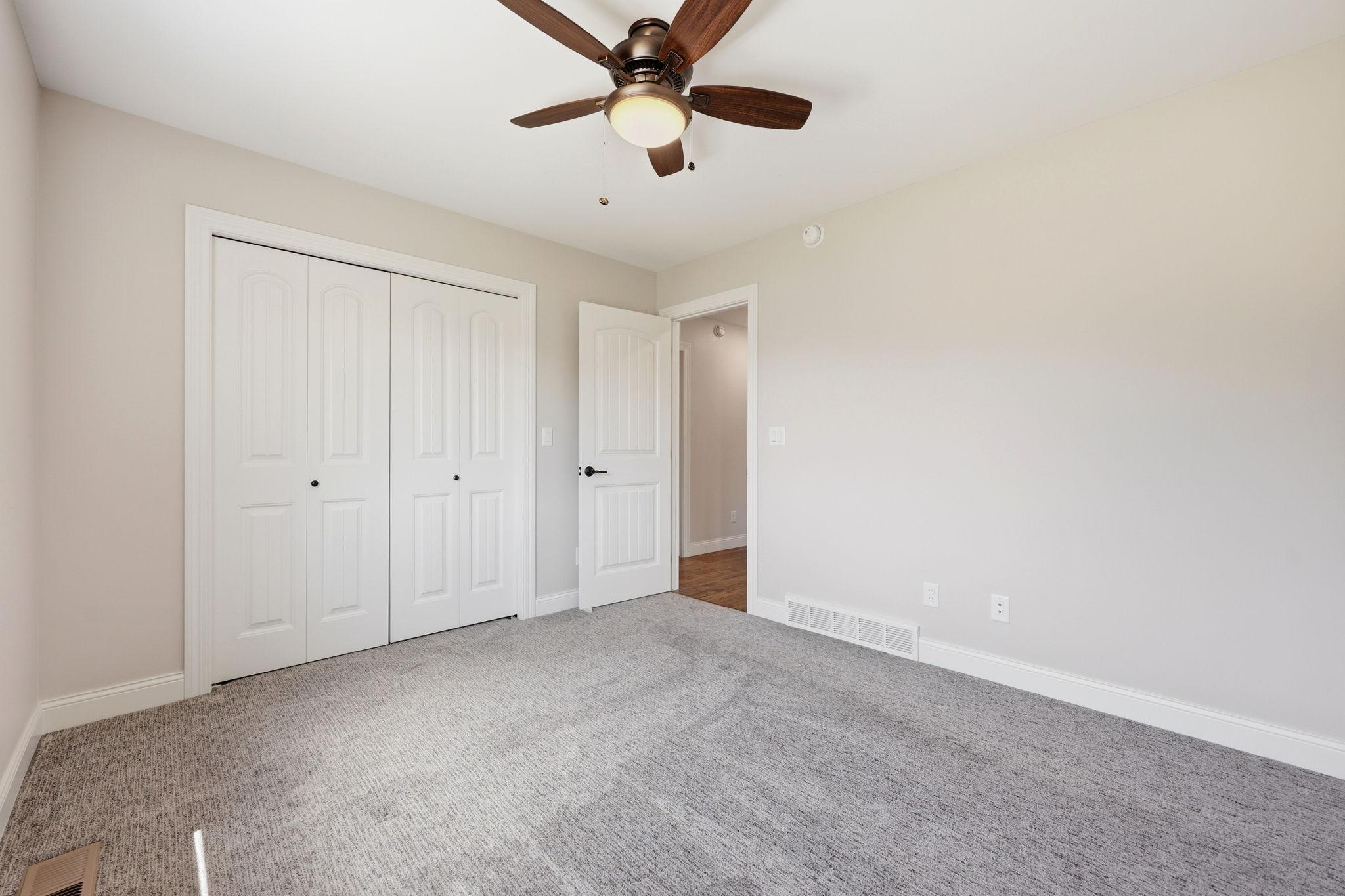 210 5th Street Property Photo 27