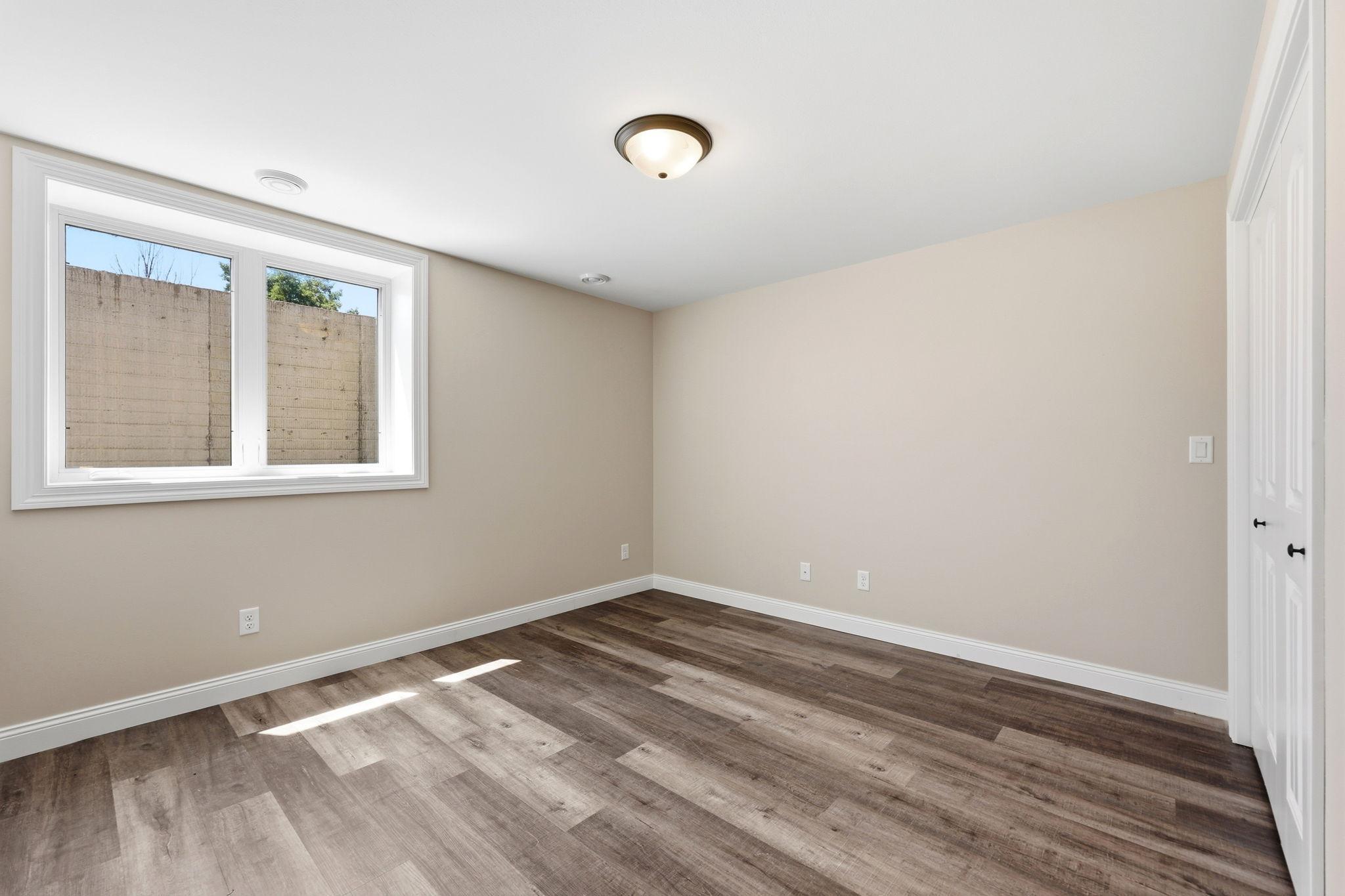 210 5th Street Property Photo 37