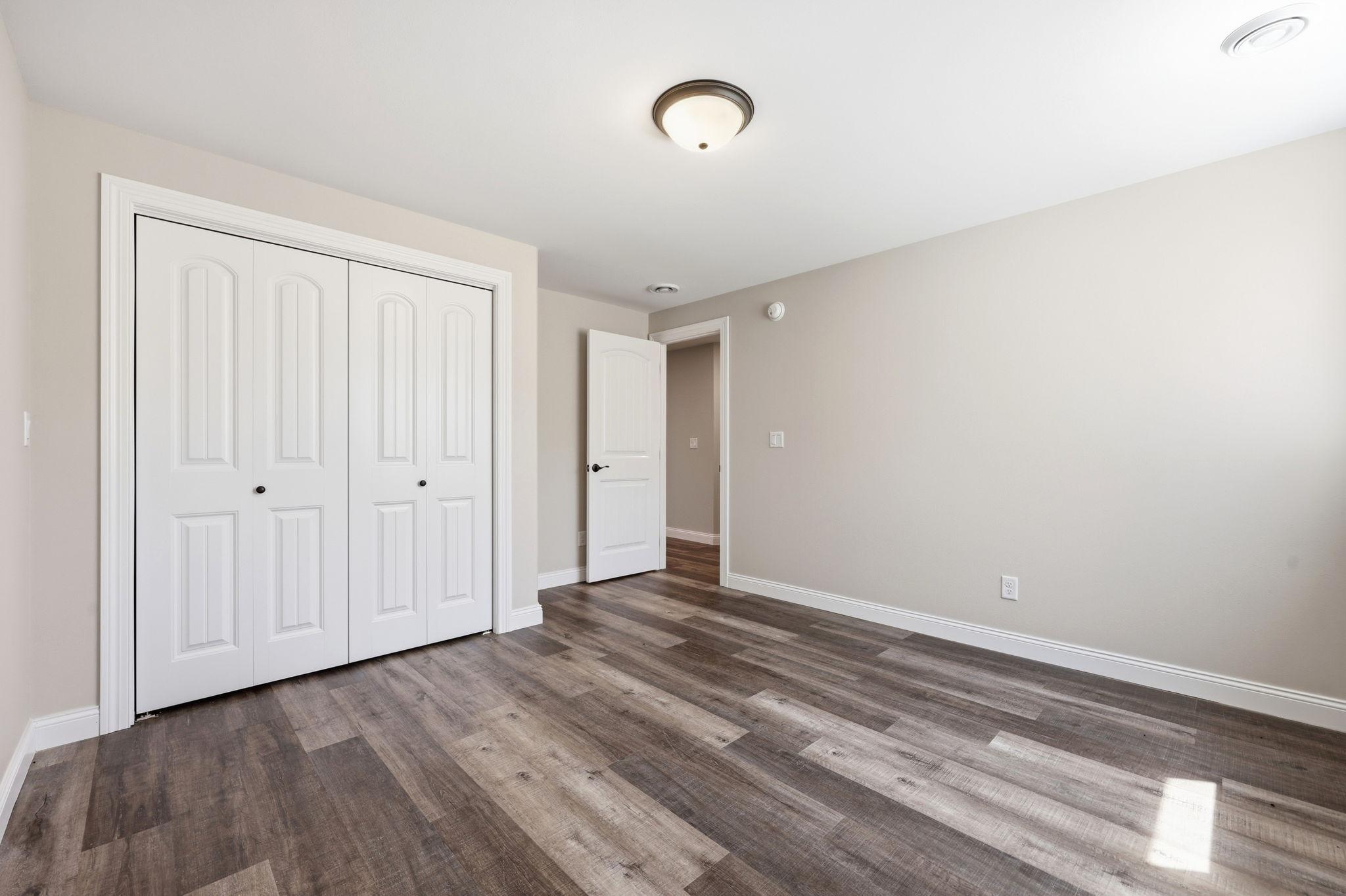 210 5th Street Property Photo 38