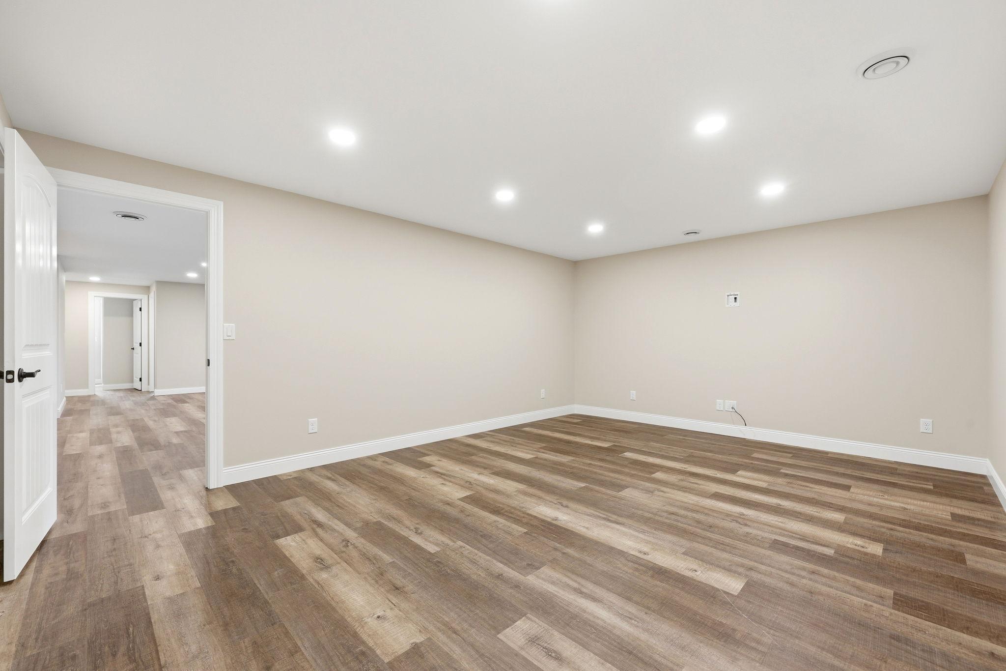 210 5th Street Property Photo 42