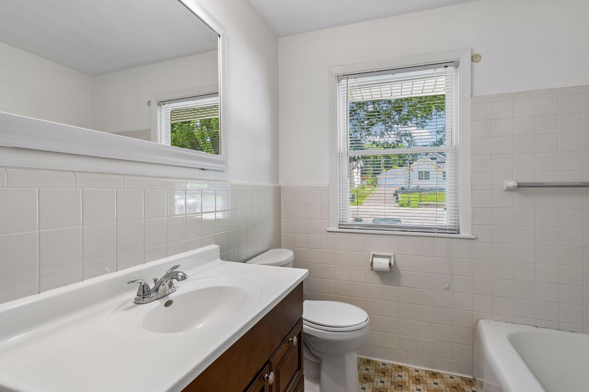 3104 Silver Lake Road Ne Property Photo 17